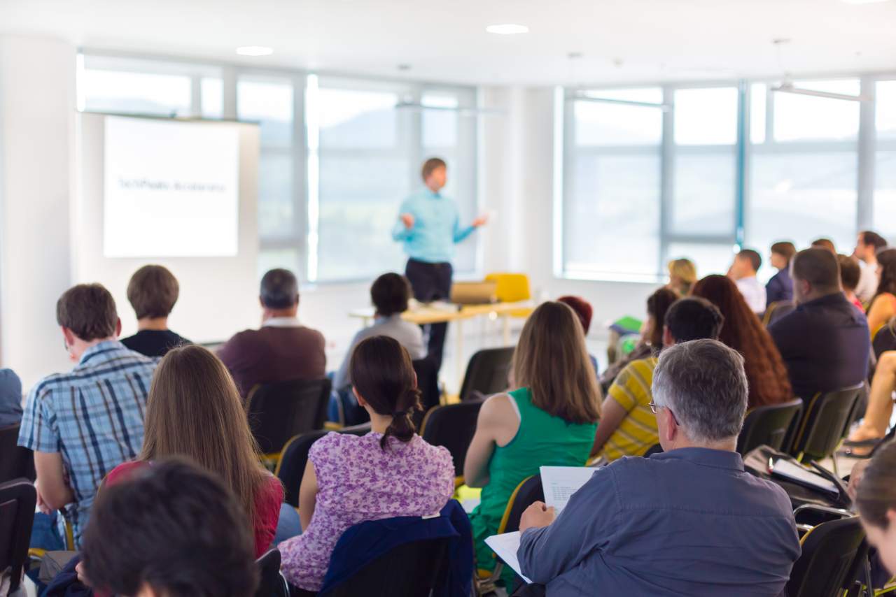 Grupo Galilea ofrece un taller de educación financiera gratuito abierto a todas las personas