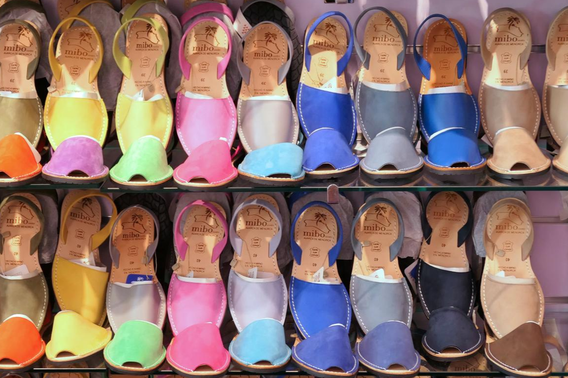 Bouttye, la tienda de referencia en abarcas menorquinas