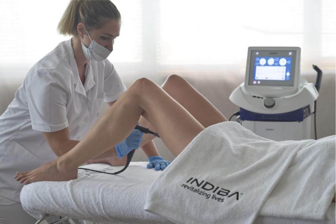 Doctora Alfonsina Uriburu, experta en medicina estética en Moaña