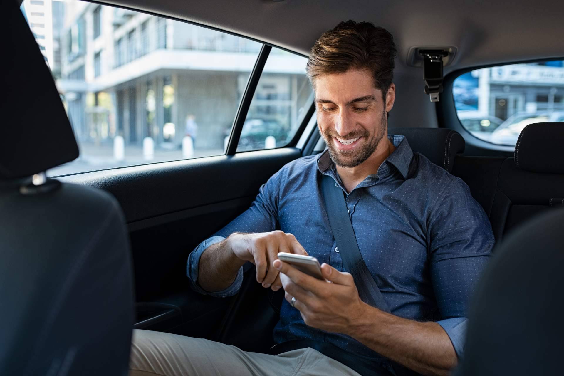 Realizar el trayecto Taxi Málaga - Aeropuerto gracias a la empresa Taxi Málaga Airport Charly transfer 24 hours
