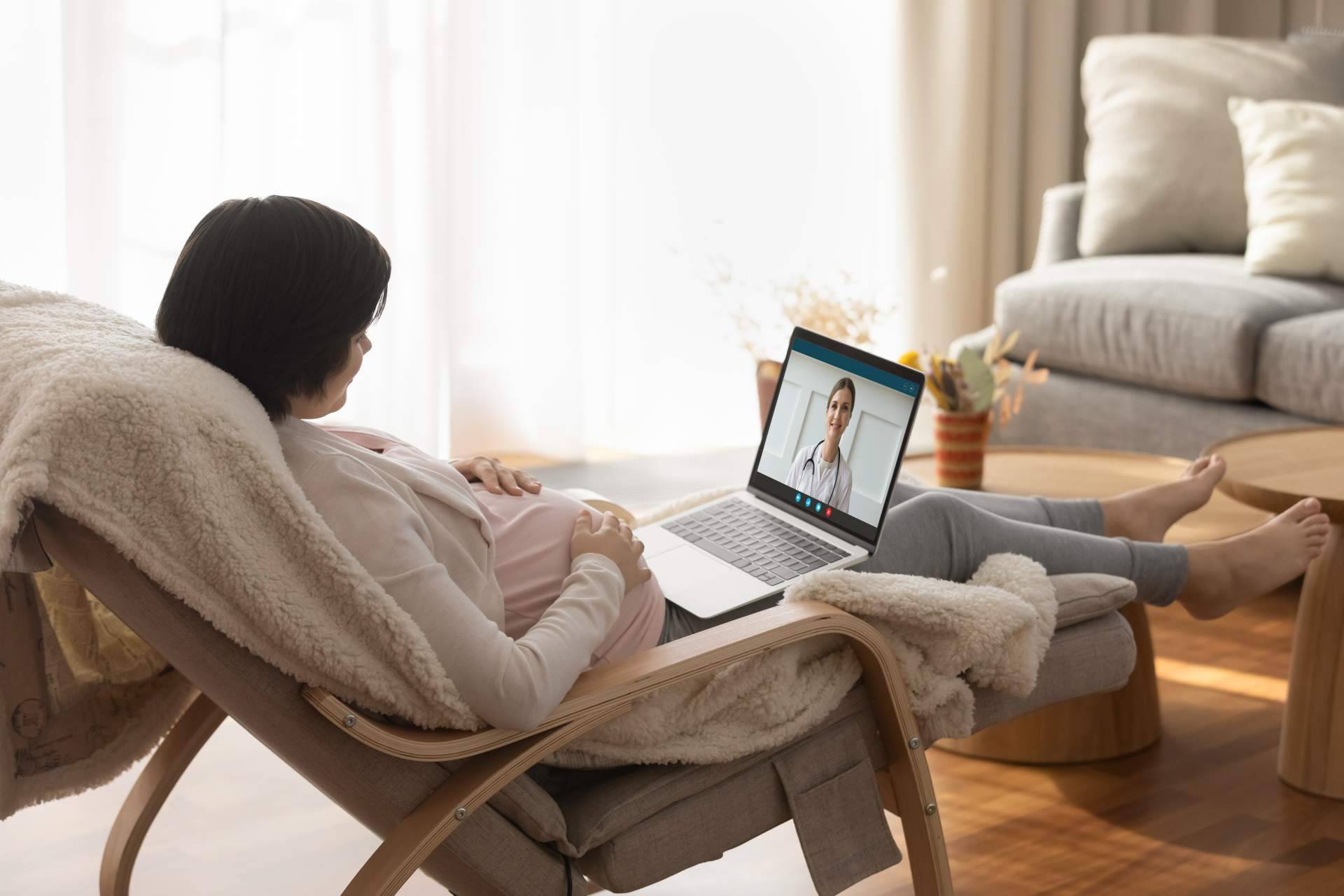 Las ventajas e inconvenientes de la terapia online: Espacio Oasis