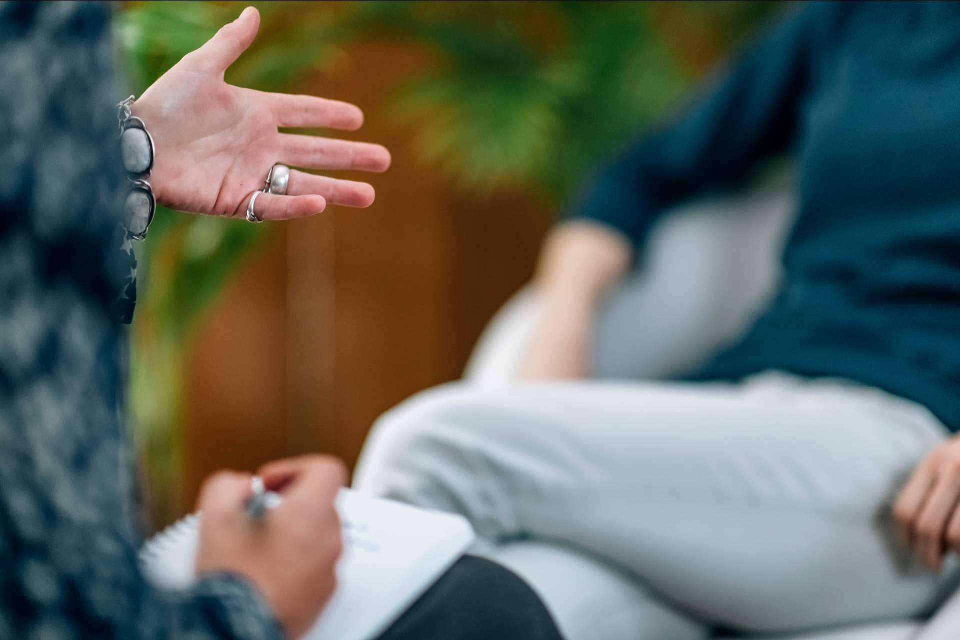 Formarse en Terapia Integrativa en Meta Institut Sistèmic: el camino de lo personal a lo transpersonal