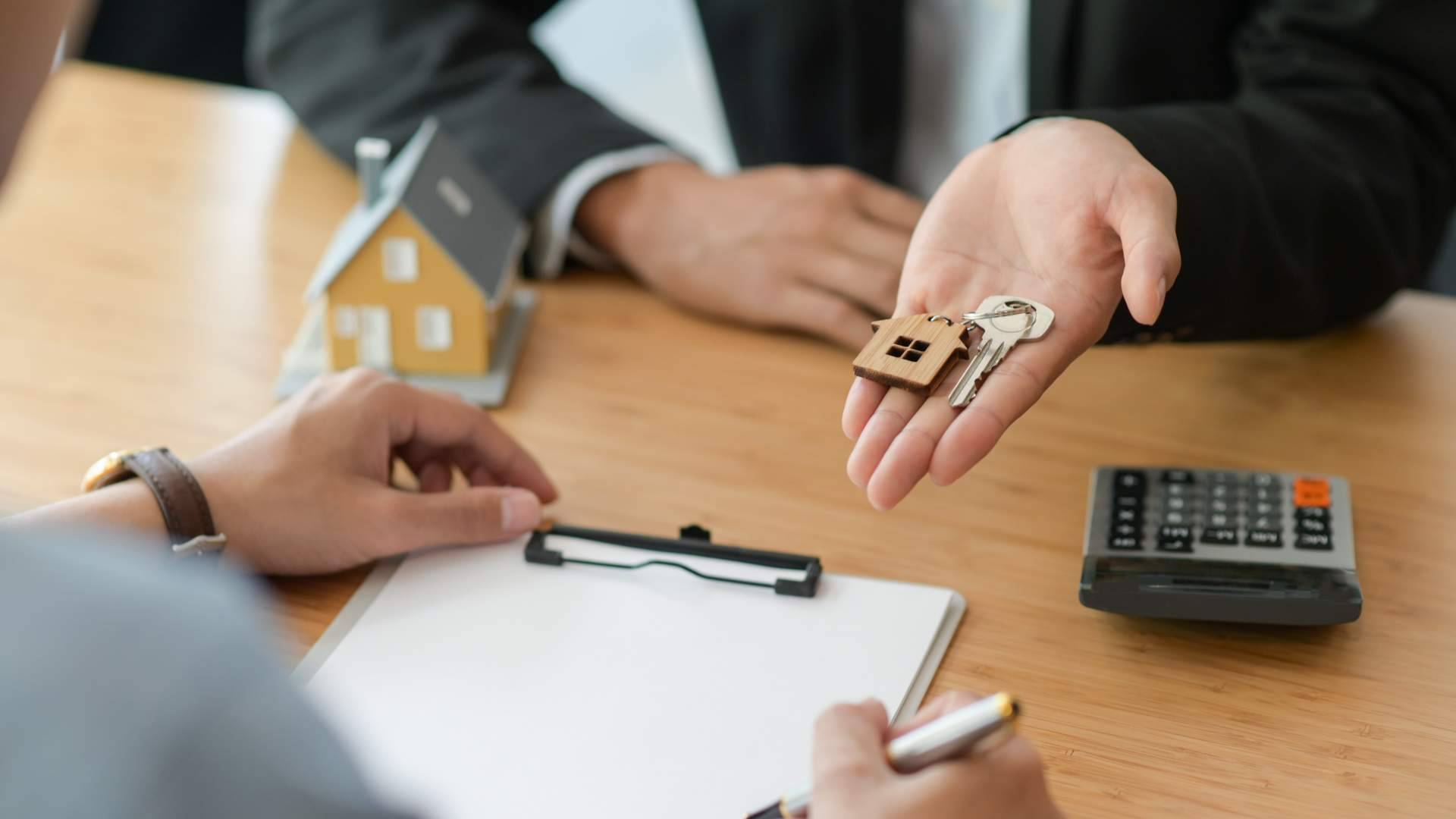 Casa de Crédito: ¿Cómo se obtienen sus préstamos de capital privado?