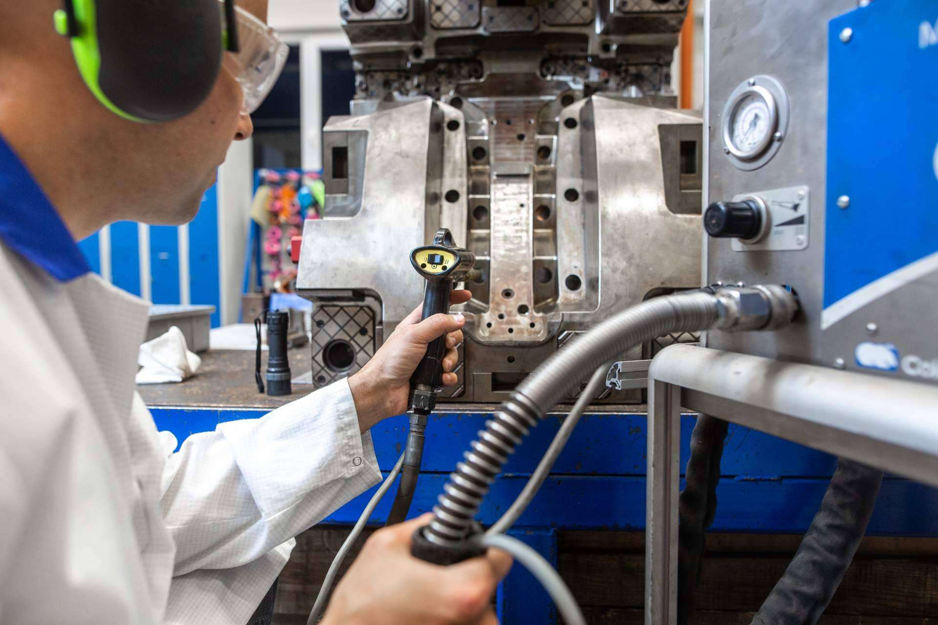 Las técnicas en injection molding de Bull Importer