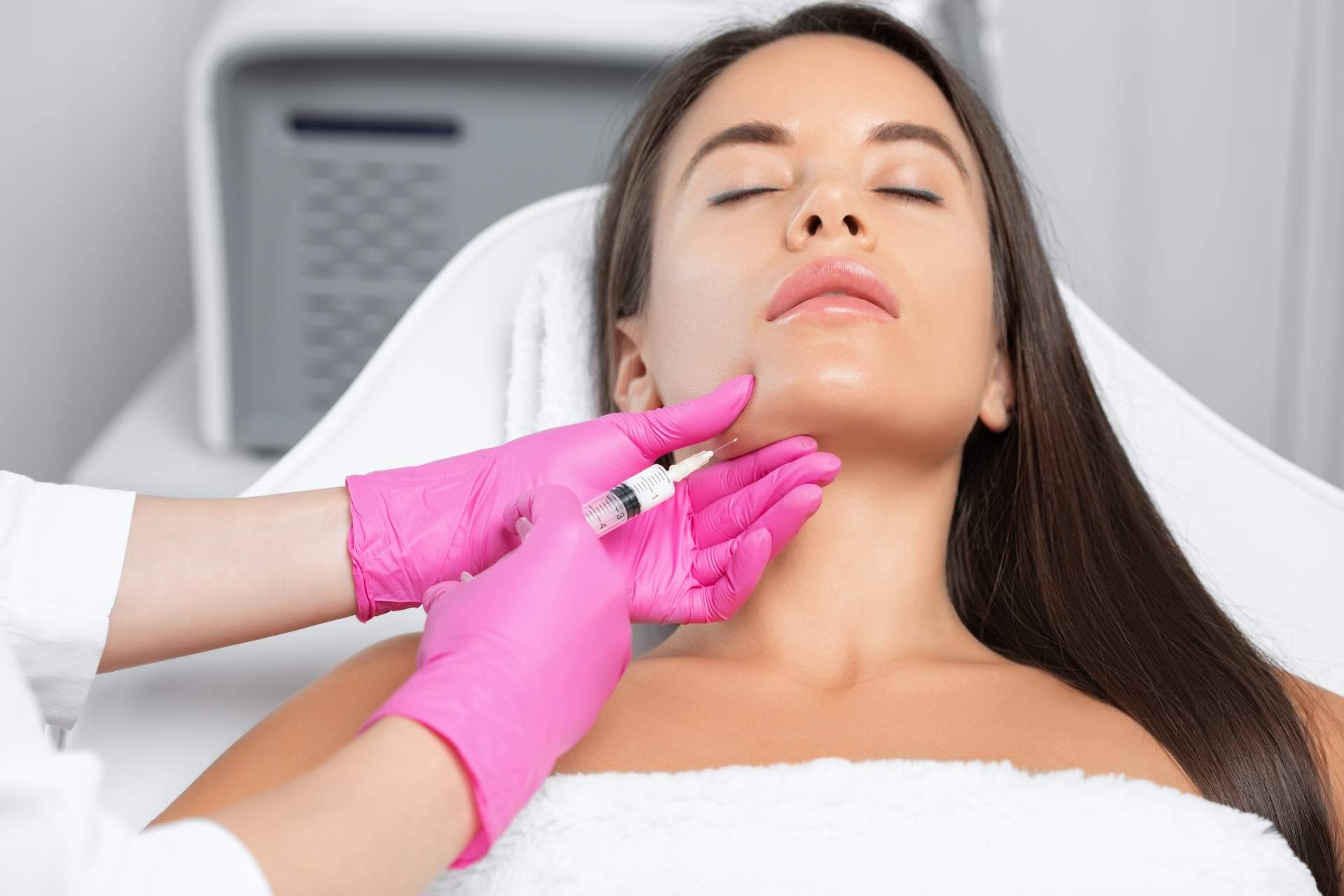 Belkyra: el tratamiento de ABB Medicina Estética para remodelar la papada