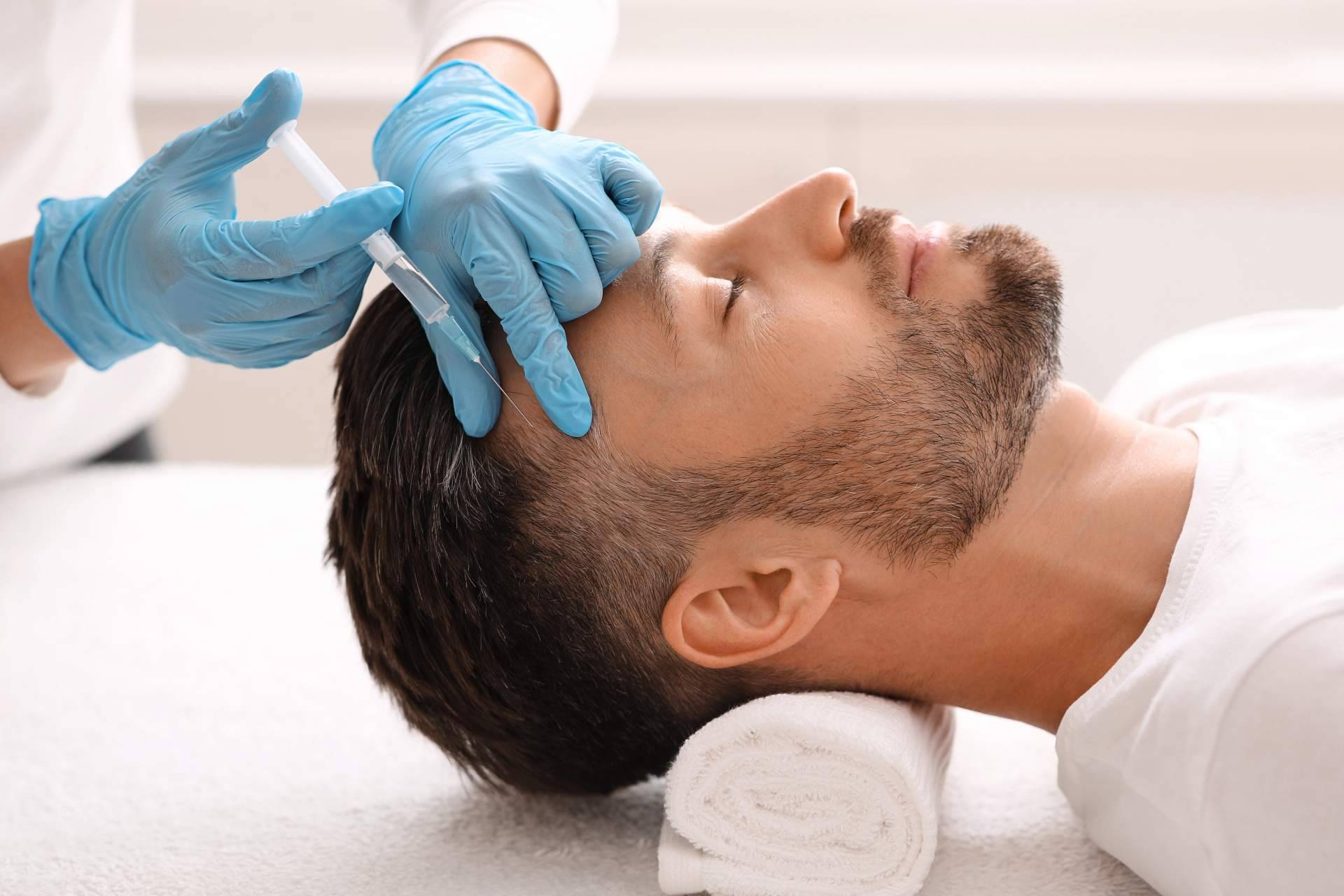 Tratamientos de Élite Capilar: ¿Cuáles son las diferencias entre láser capilar y mesoterapia capilar?