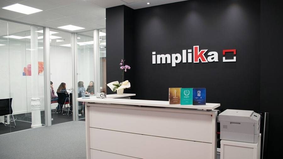 Las opiniones de los alumnos sitúan a Implika como centro destacado en FP