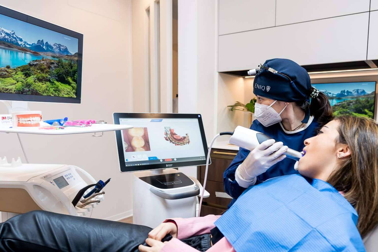 El tratamiento de ortodoncia invisible de Clínica Eniq en Madrid, la mejor alternativa a los brackets tradicionales