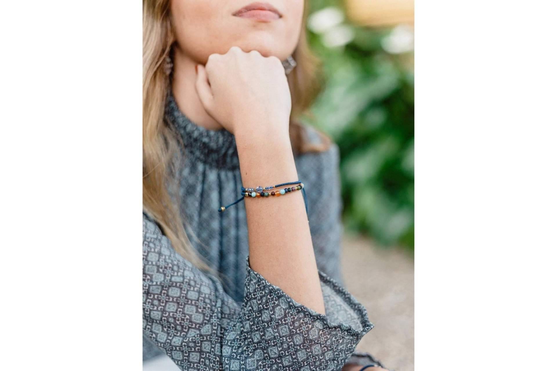 Pulseras para hombres y mujeres hechas a mano con Alessandra Boho