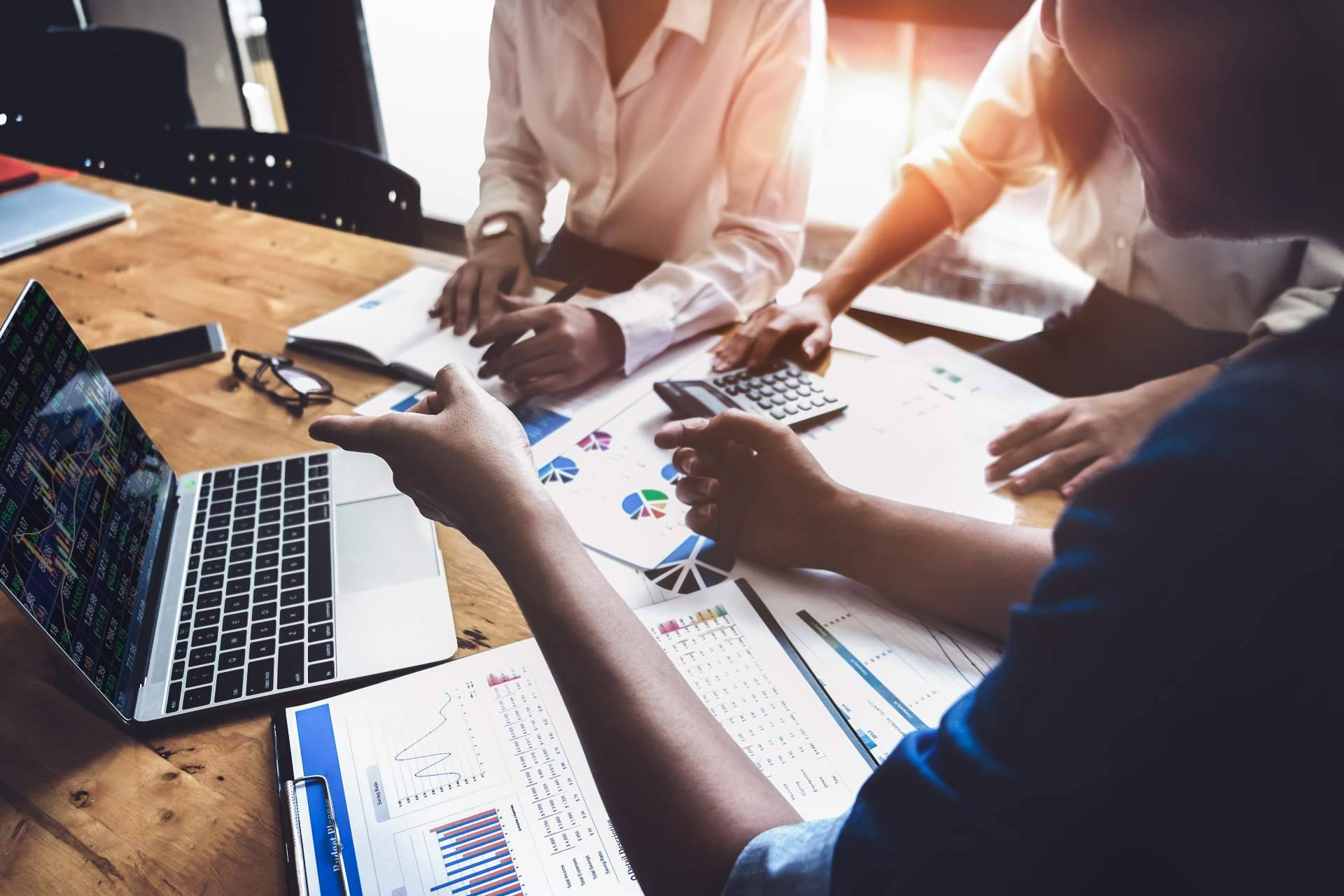Las estrategias de marketing para el sector industrial, expuestas por BCM Marketing