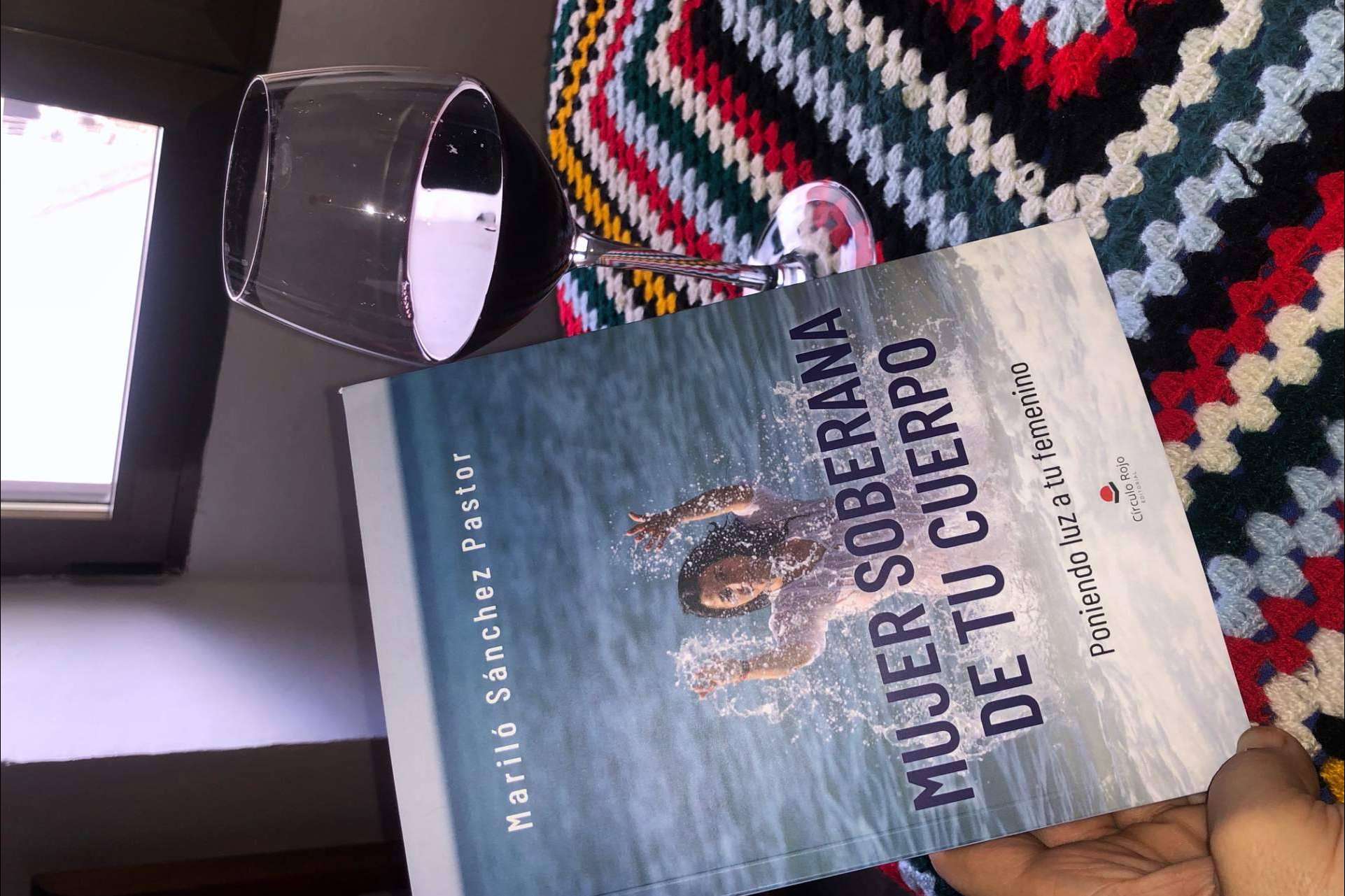 Conocer realmente cómo es la mujer y no cómo se cree que es con Mujer soberana de tu cuerpo, el libro de Mariló Sánchez