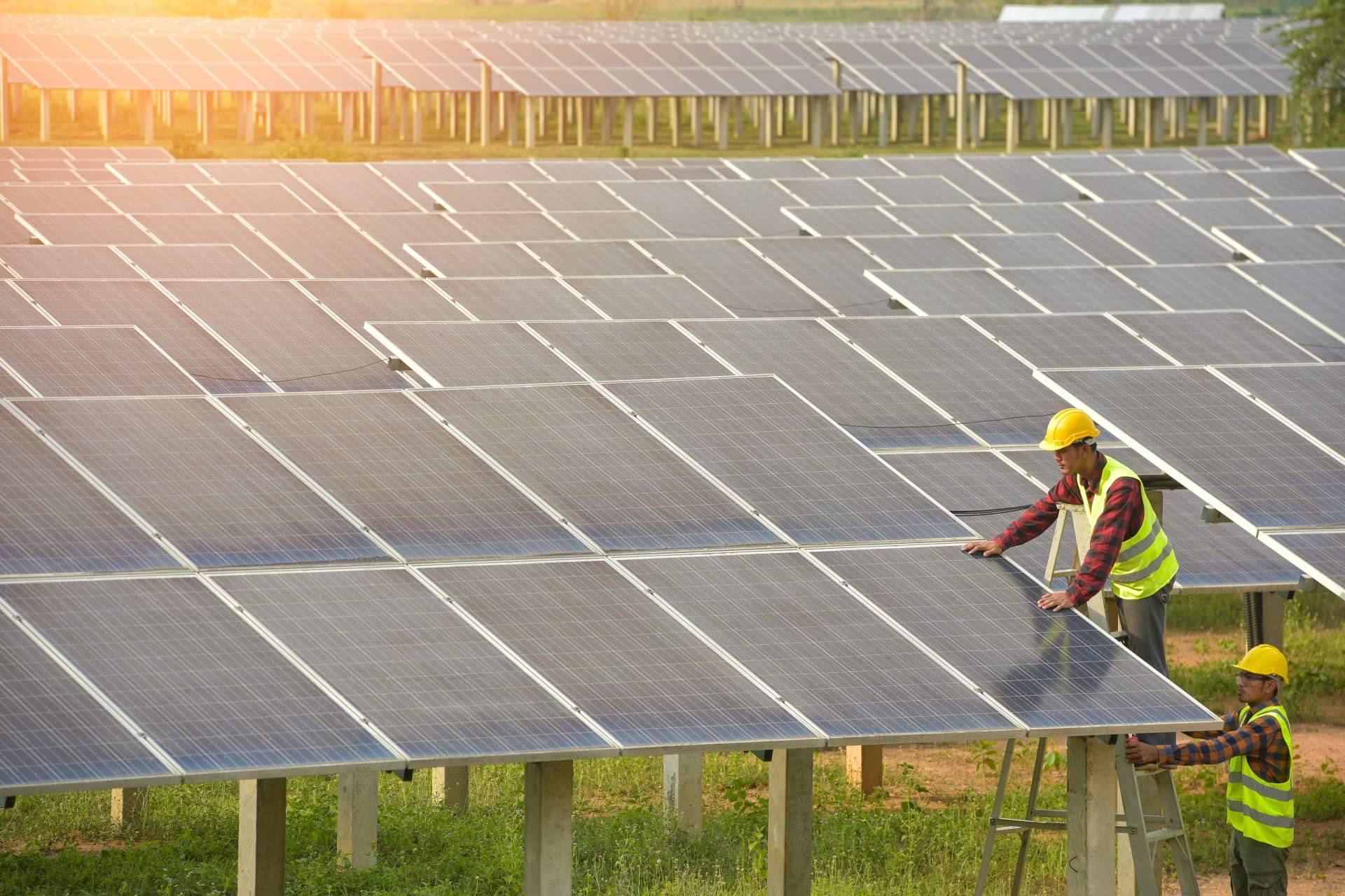 El CRM para autoconsumo solar, la comunicación de los comerciales y el backend especializado en proyectos de placas solares