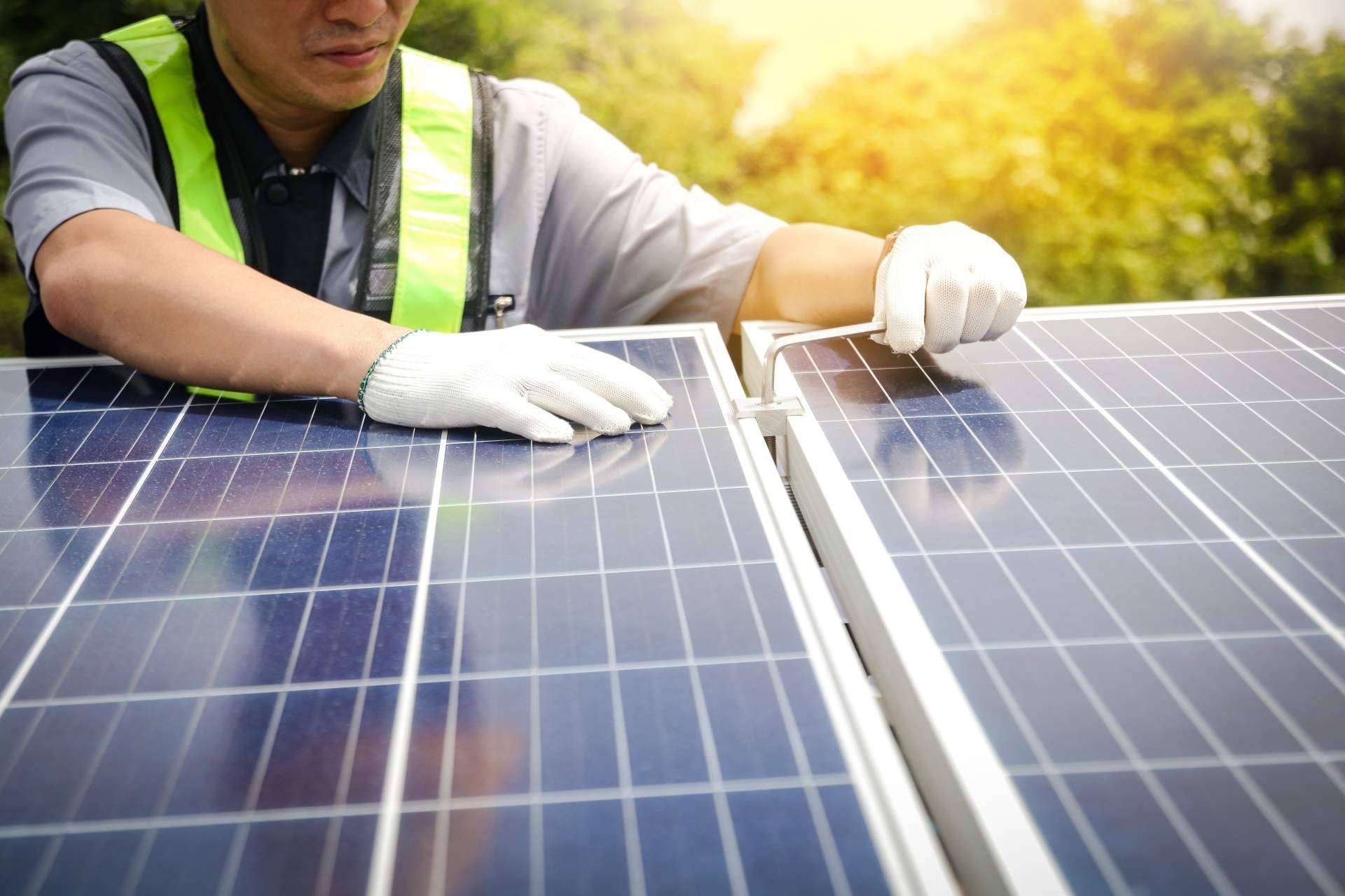 Subvenciones de placas solares en Valencia y Baleares con Ingeniería Masred