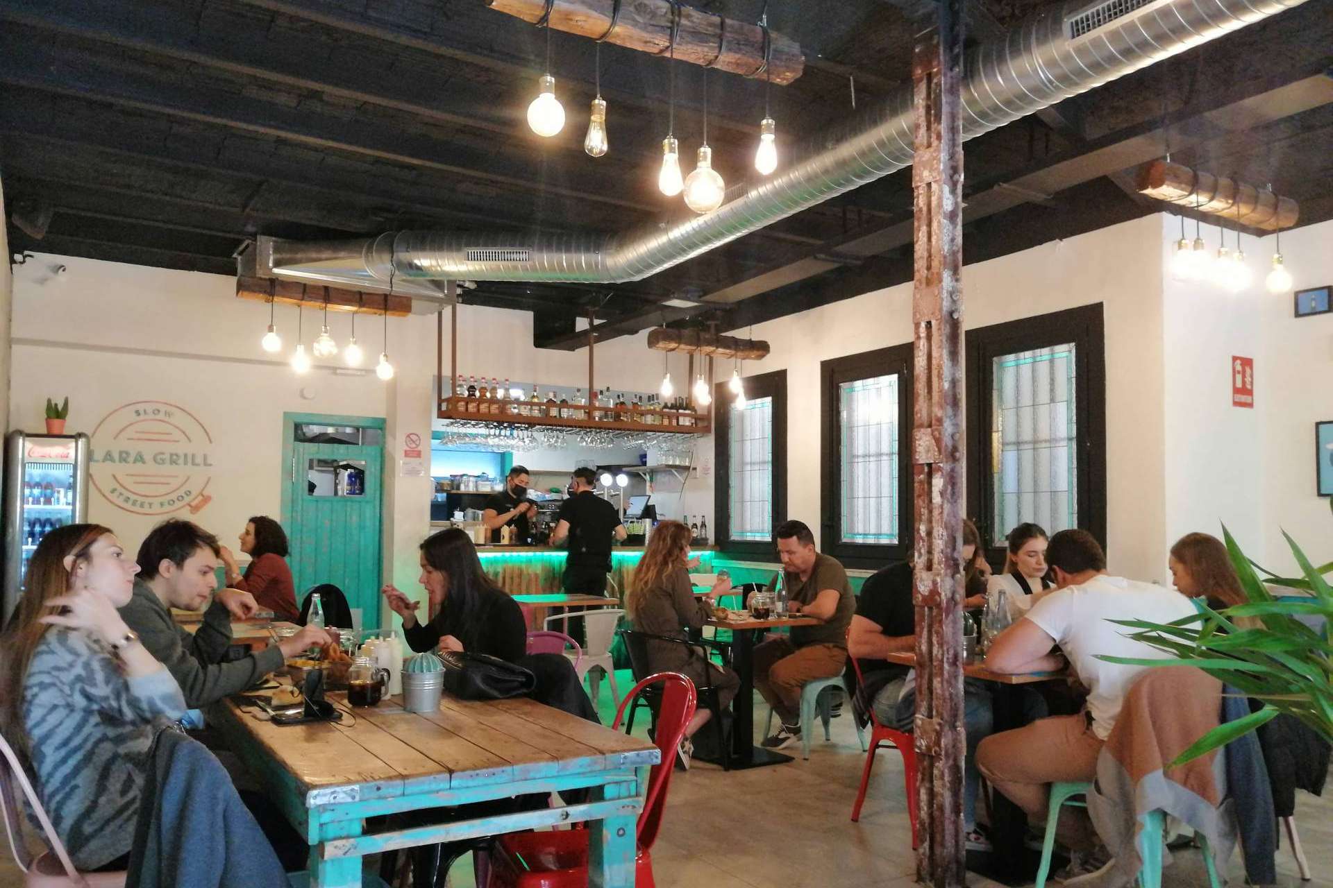 La expansión de Lara Grill mediante su modelo de franquicias rentables