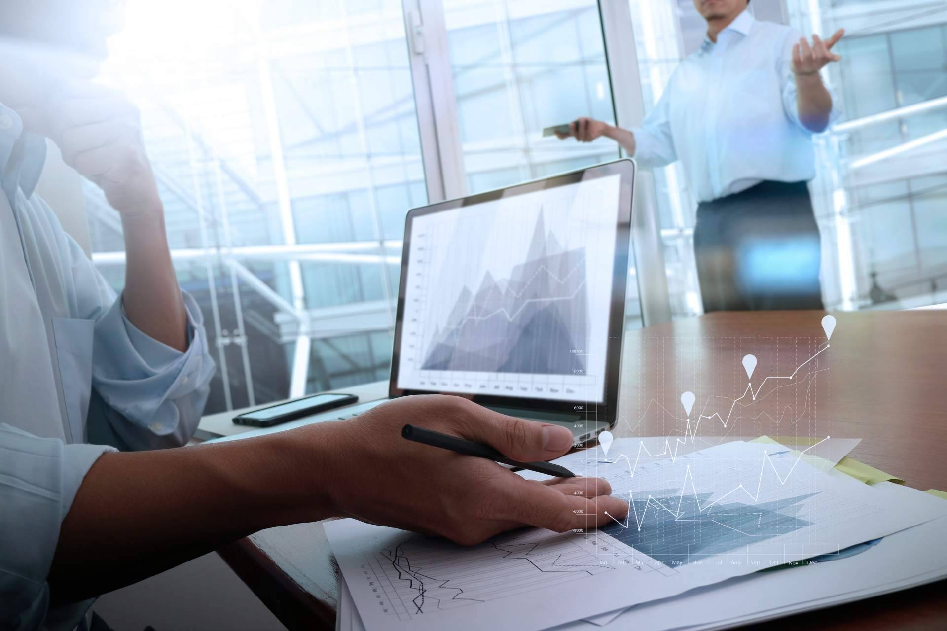 ¿Cómo crecer de forma fácil y segura generando oportunidades de negocio para empresas, pymes o autónomos a través de listados de bases de datos de empresas en España con emails, teléfonos actualizados y más datos 100 % verificados?