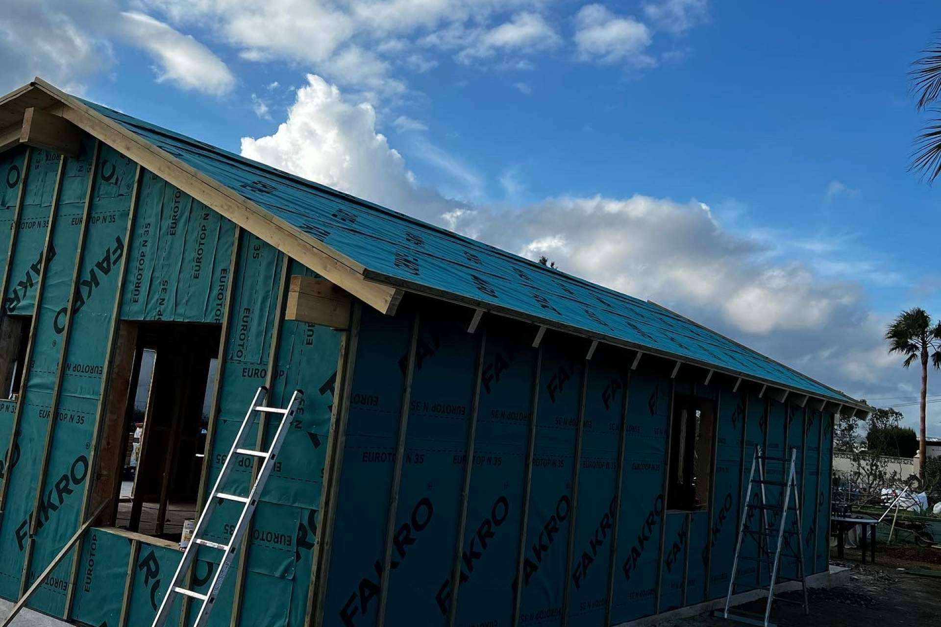 La casa soñada puede ser construida con madera de la mano de Delmader