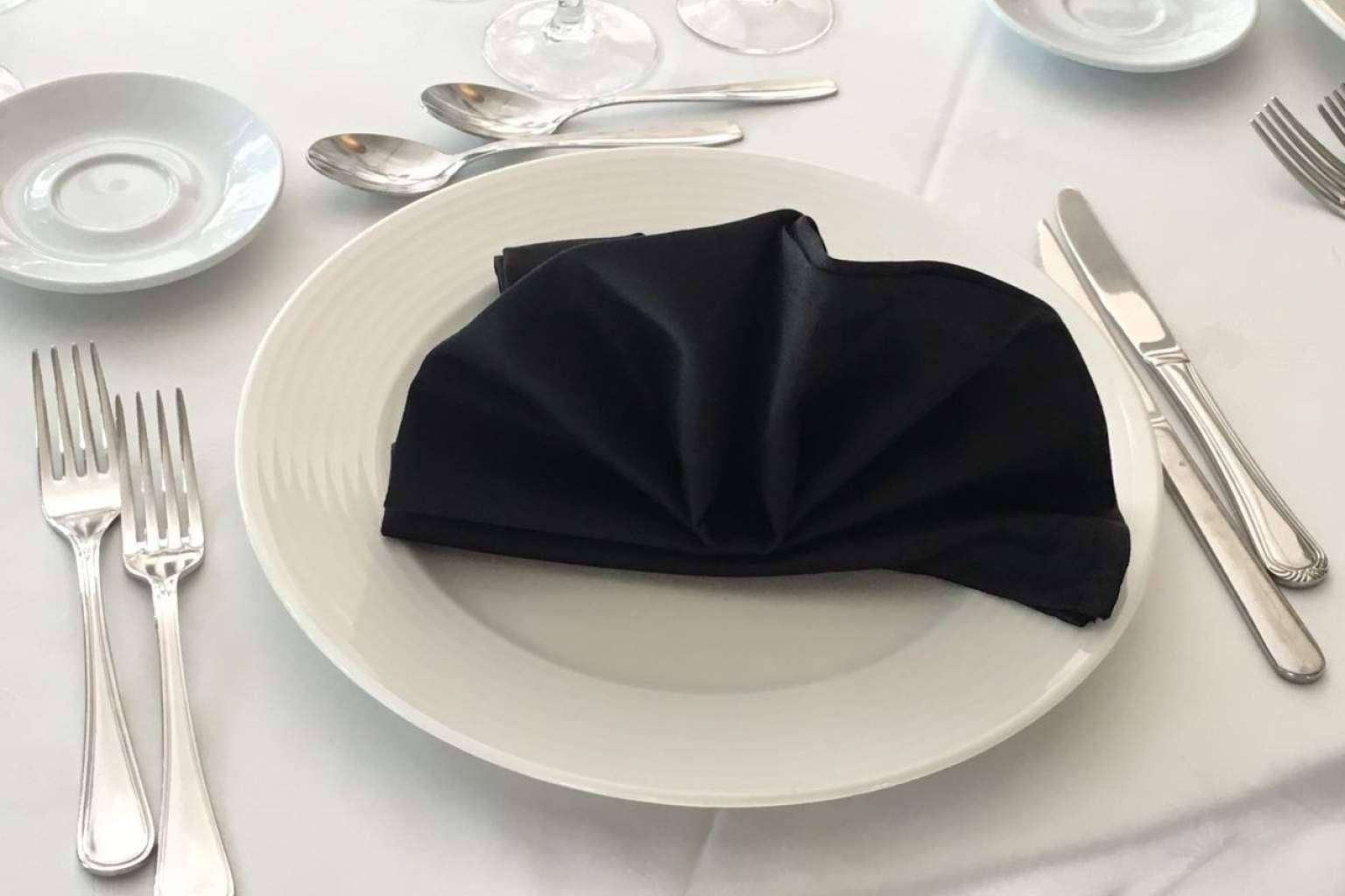 Encontrar el mejor mantel para un restaurante con SM Decoración