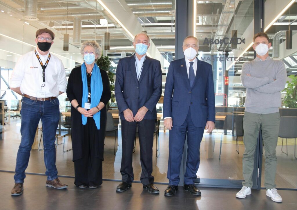 Foto de Entrega de llaves de la oficina de AsorCAD en DFactory