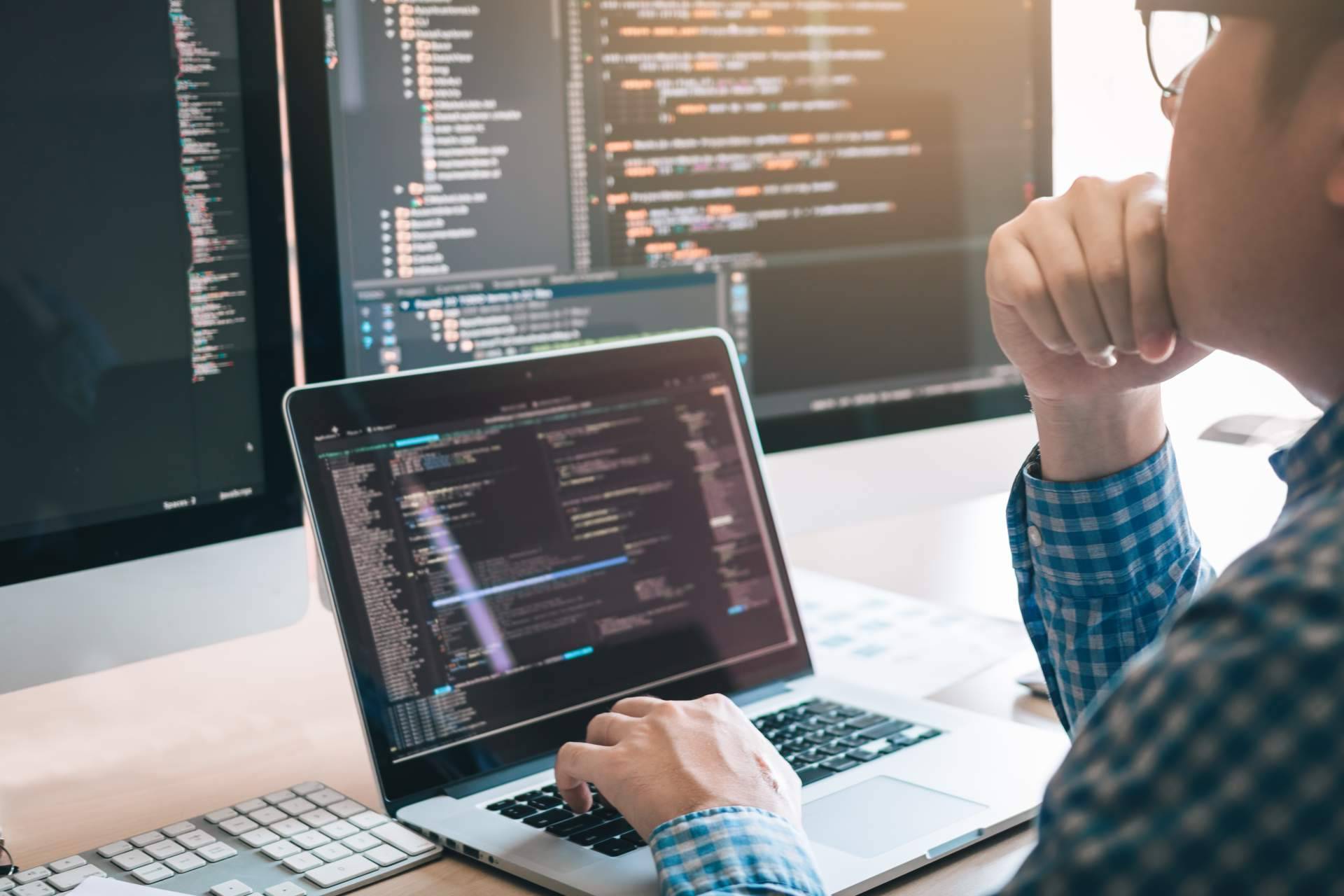 Los servicios de mantenimiento web de Destaca