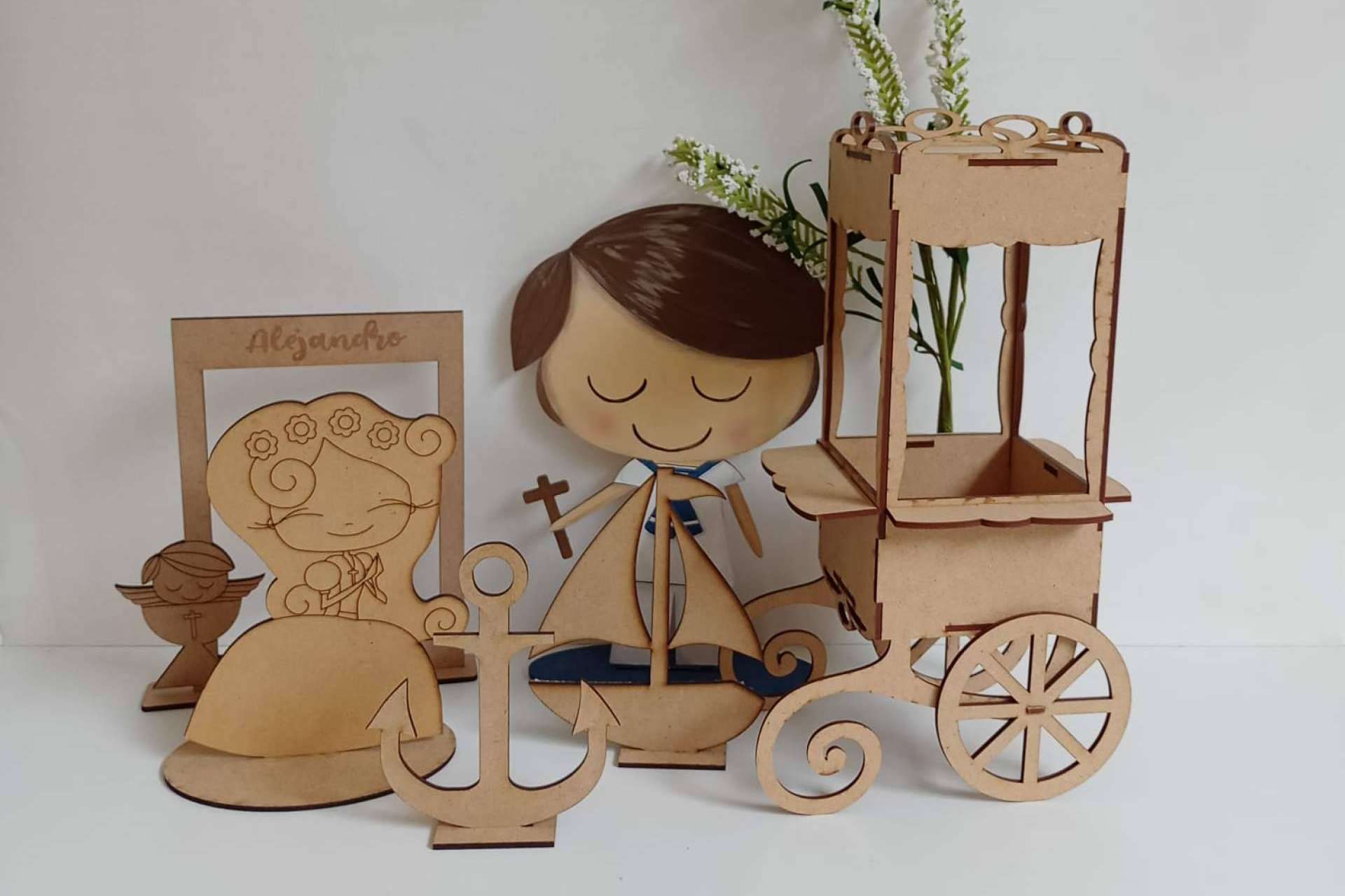 Parafernalias dispone de productos de decoración para comunión