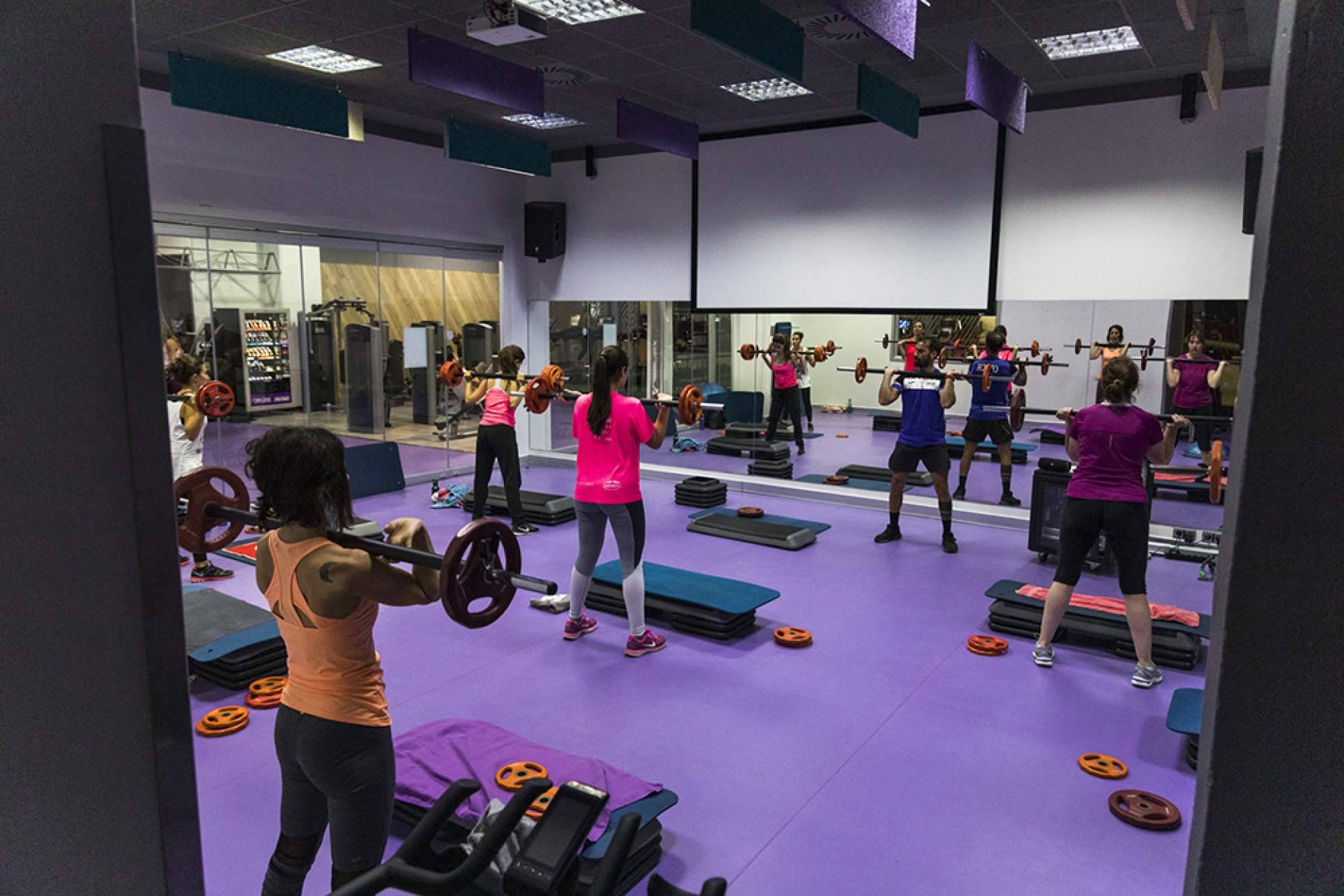 Montar un negocio de fitness con la cadena de franquicias Anytime Fitness