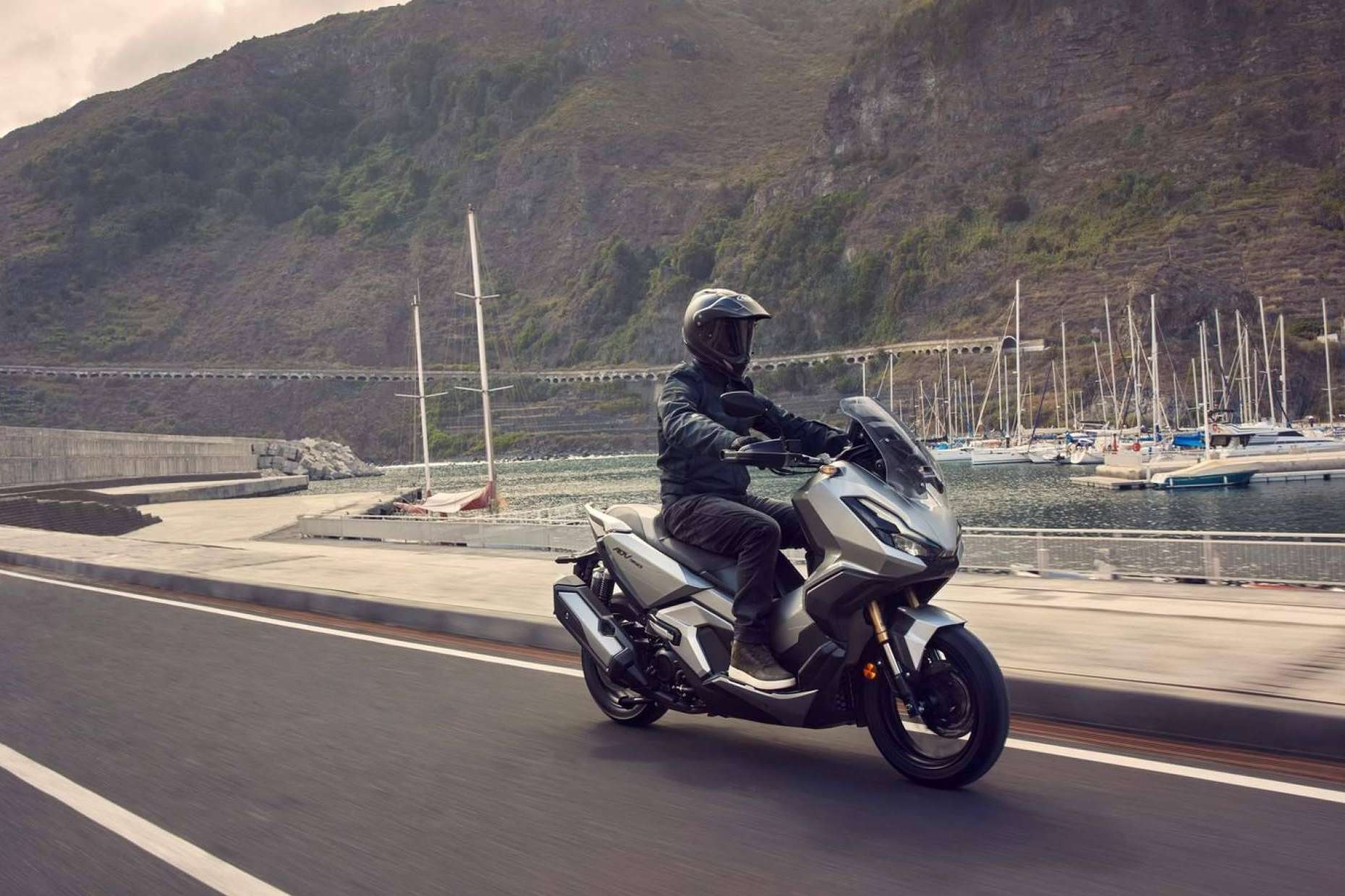 ¿Cuáles son las características de la nueva HONDA ADV 350 2022?, por Pruebas de Motos
