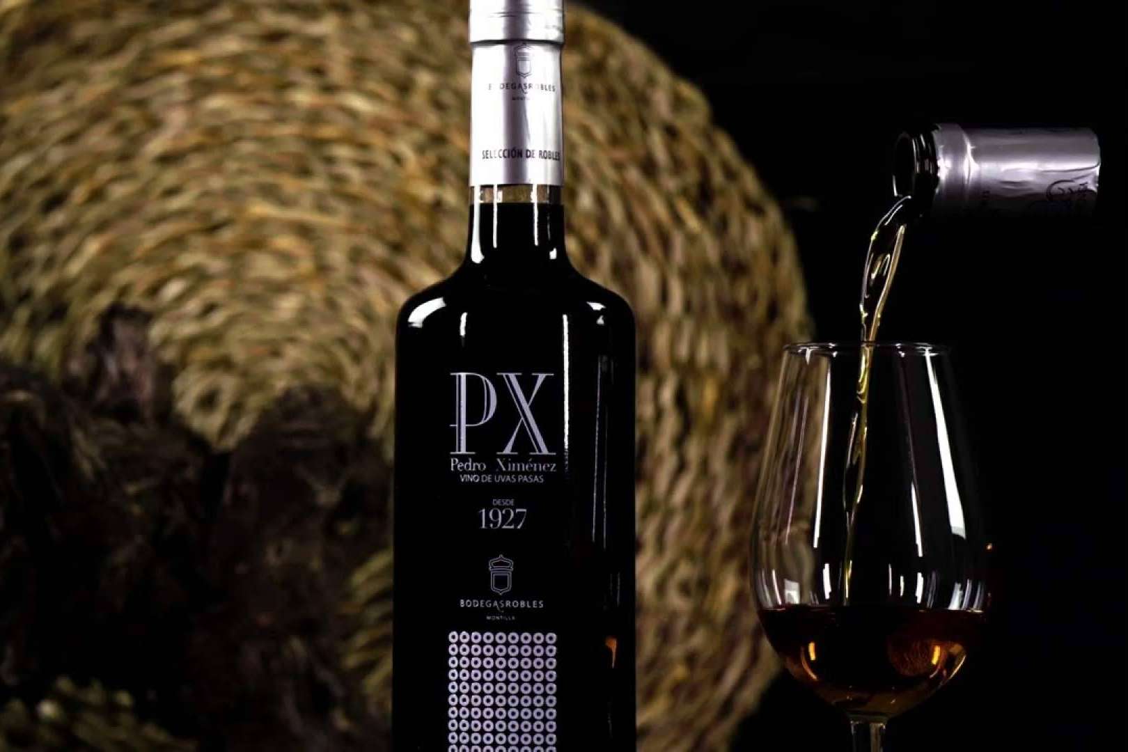 El Vino Pedro Ximénez ecológico es una elaboración única en el sector vinícola a cargo de Bodegas Robles