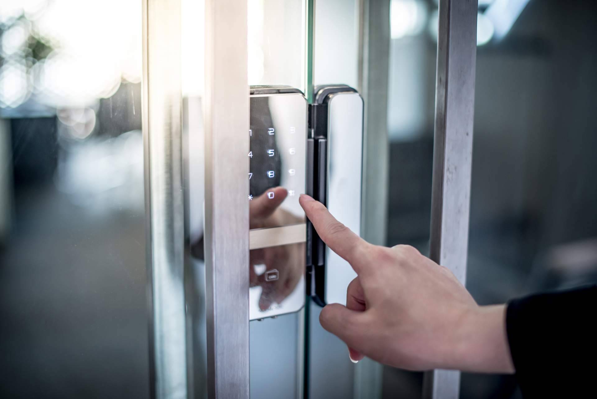 Manuel Hernández Cerrajeros, ¿son realmente las cerraduras electrónicas el futuro para proteger una vivienda?