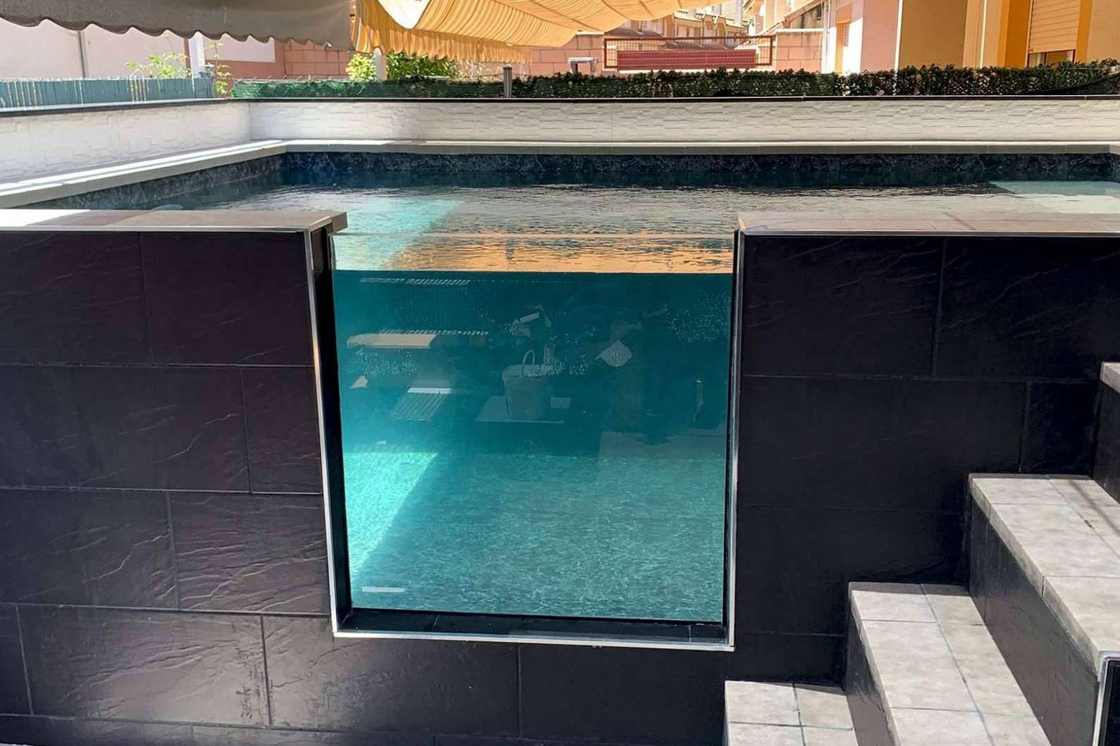 El sistema de calentamiento pasivo de piscina de Esencial Pool