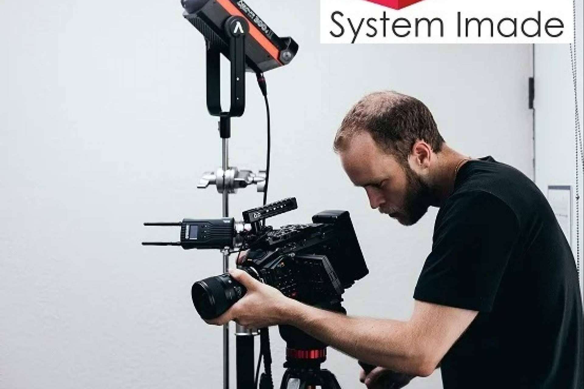 System Imade brinda soporte informático a empresas en digitalización de documentos, servicios audiovisuales, diseño web e impresión 3D