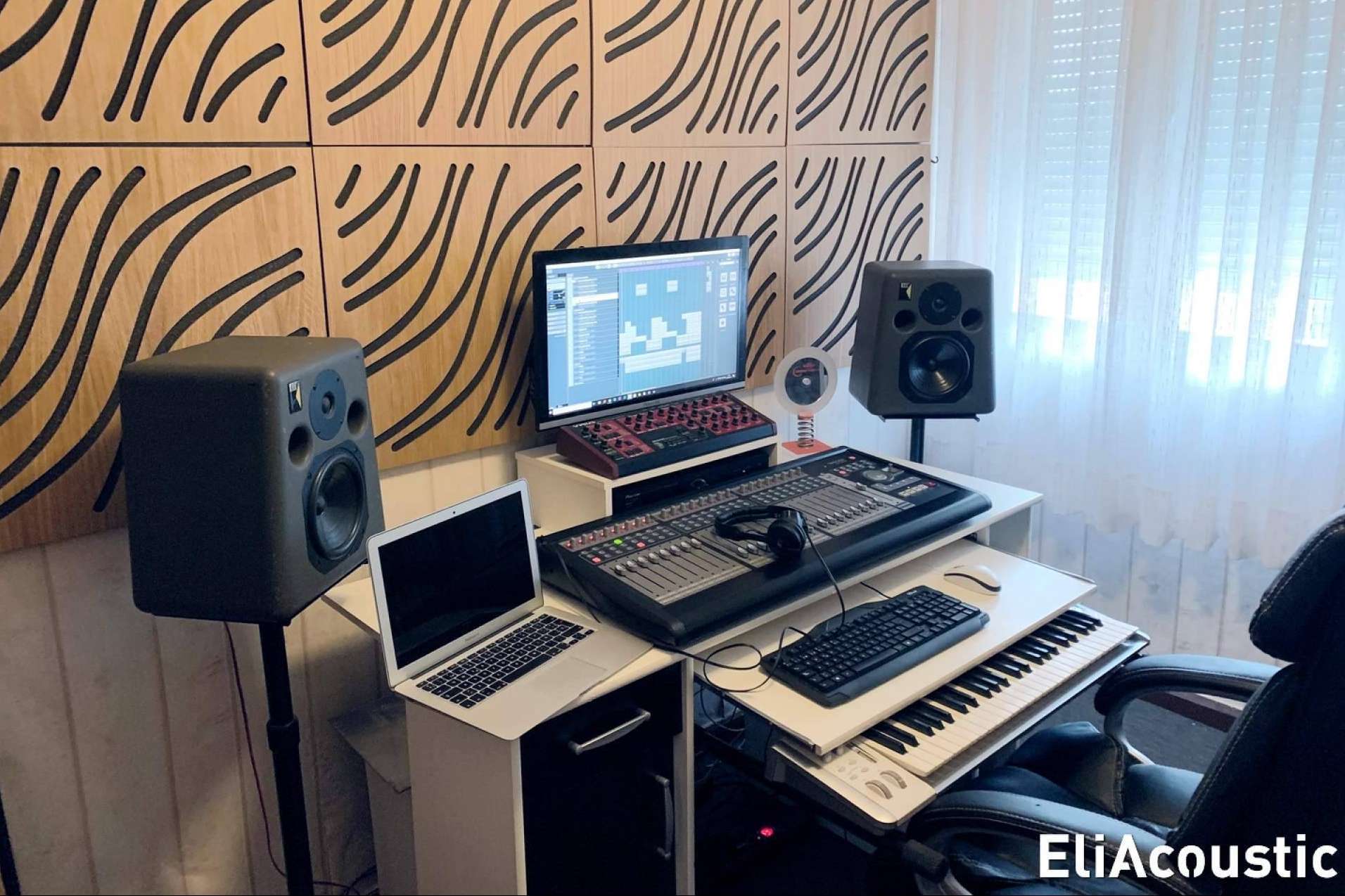 Un buen acondicionamiento acústico decorativo ayuda a sacar un mejor sonido, por la compañía Acústica Decorativa