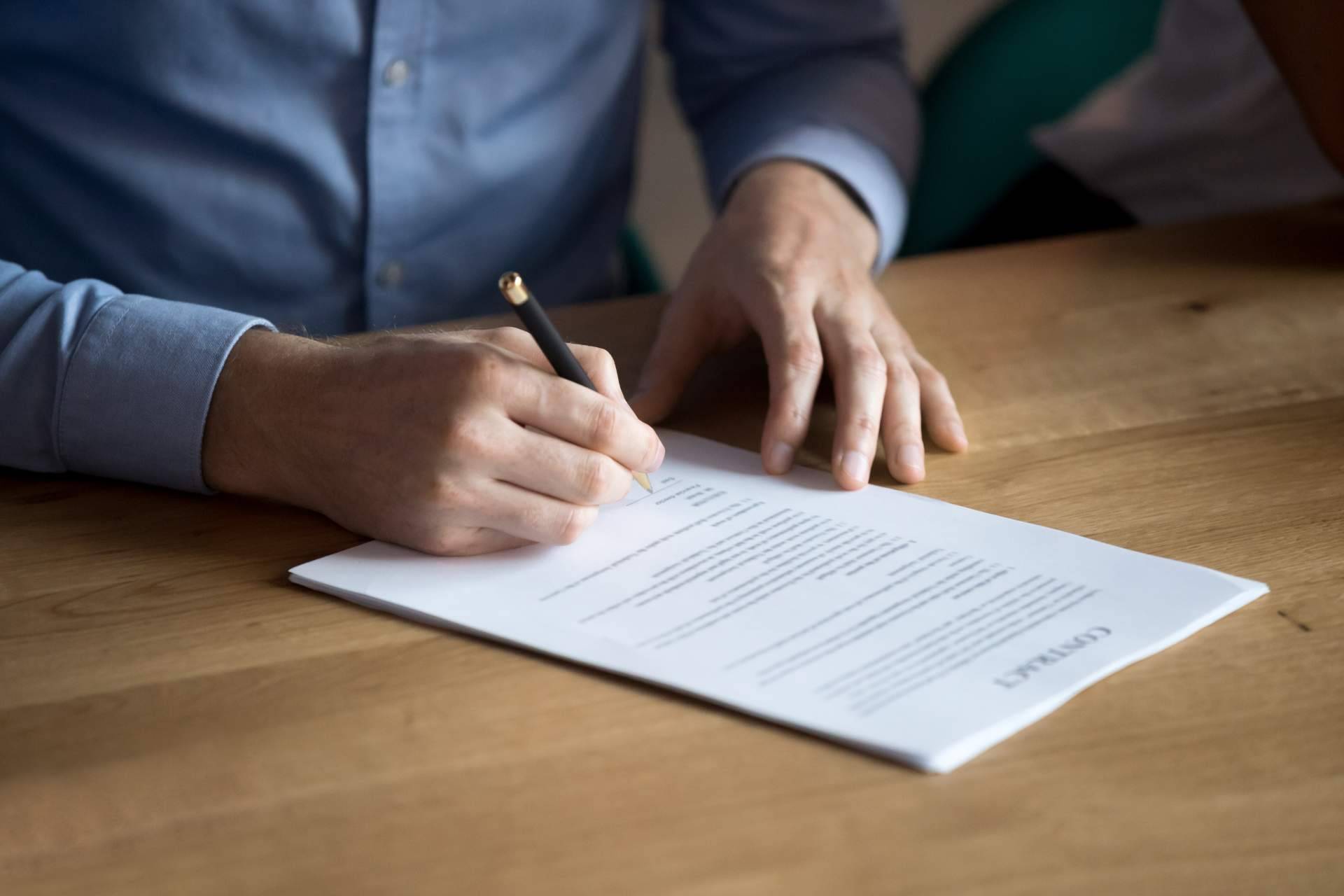 ¿De qué manera registrar una patente de la mano de un profesional?