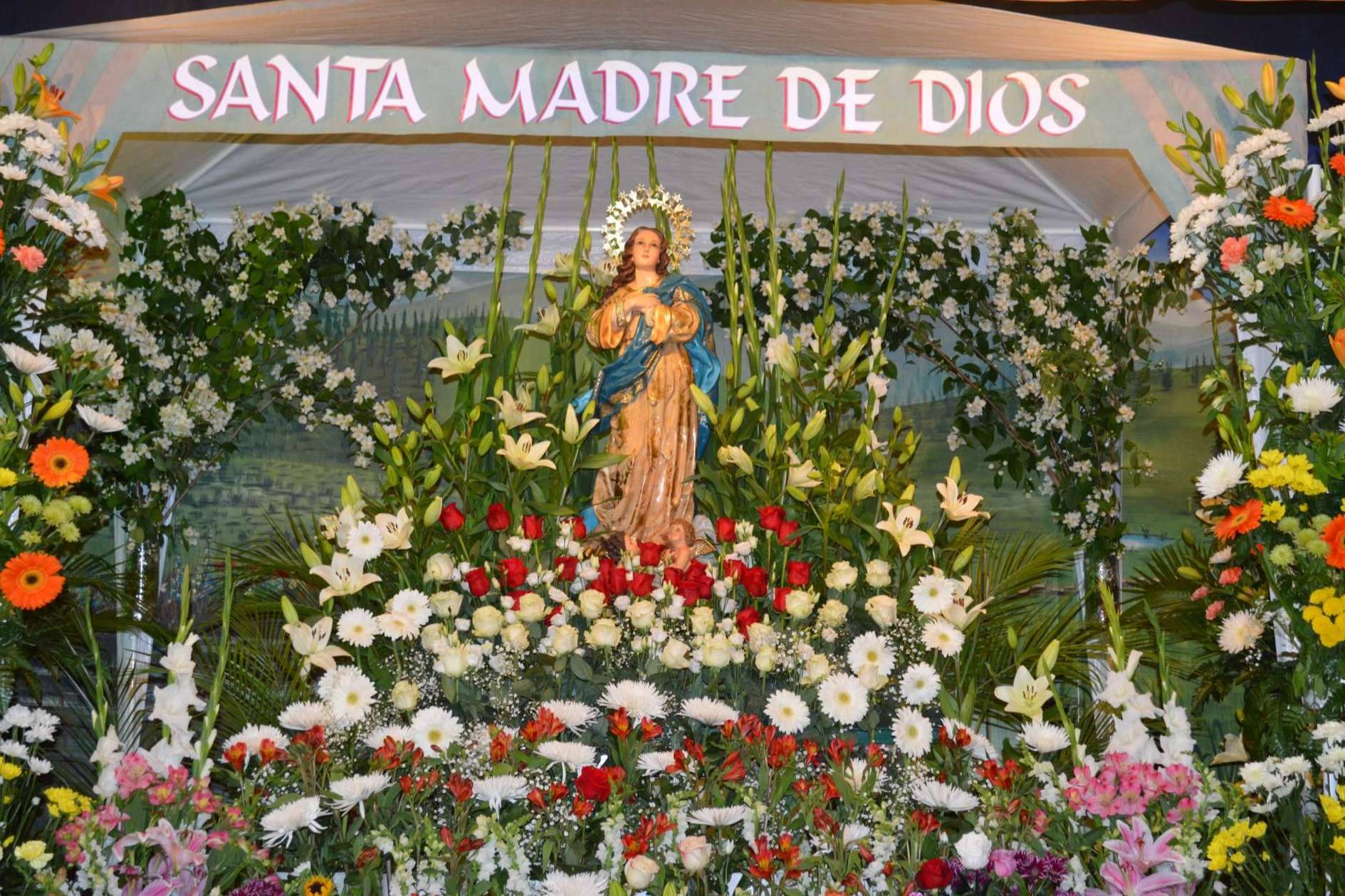 El Colegio La Inmaculada Concepción celebró por todo lo alto la Fiesta de la Virgen