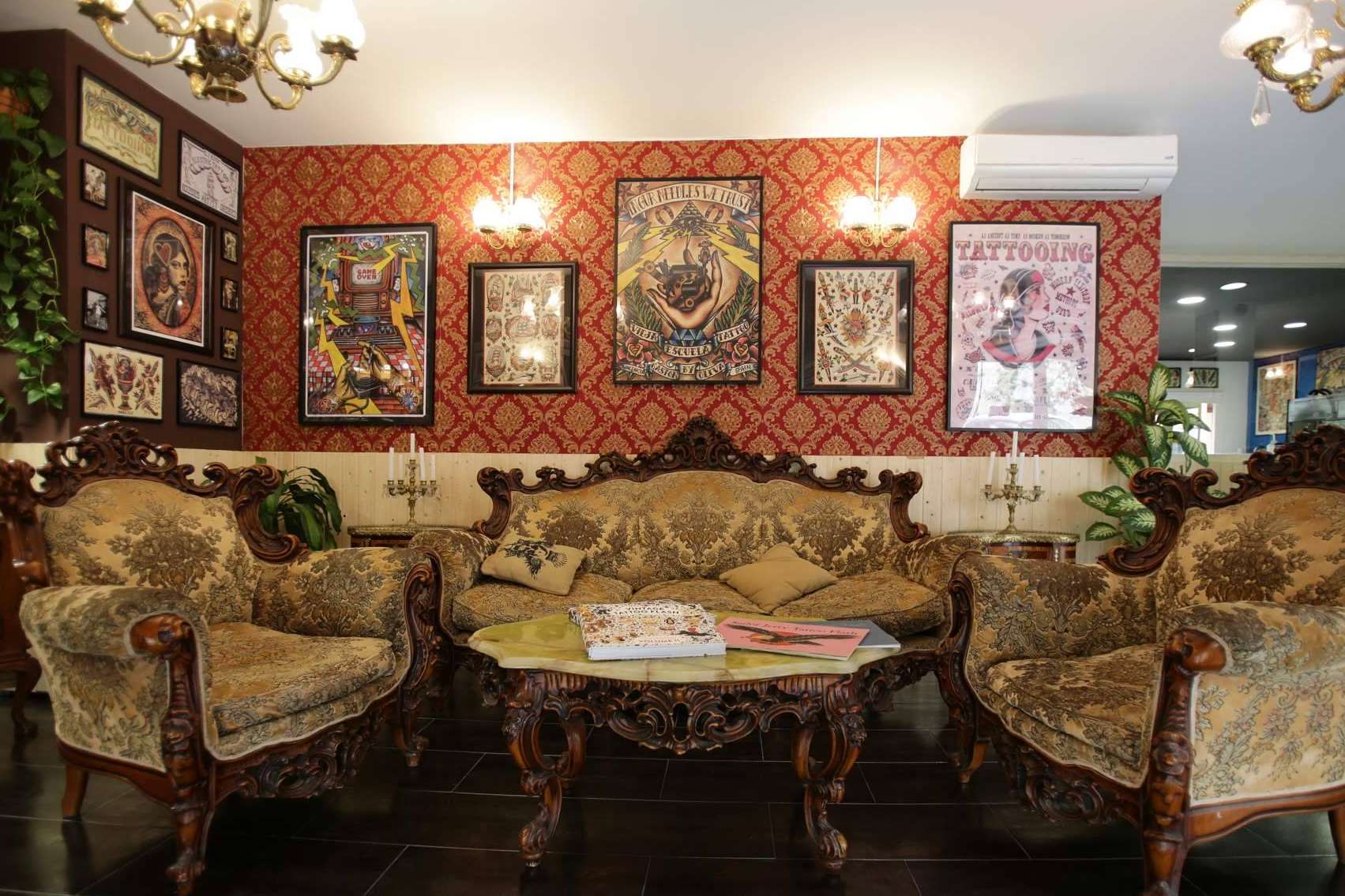Estilos de tatuajes del estudio de tatuajes en Valencia Vieja Escuela Tattoo