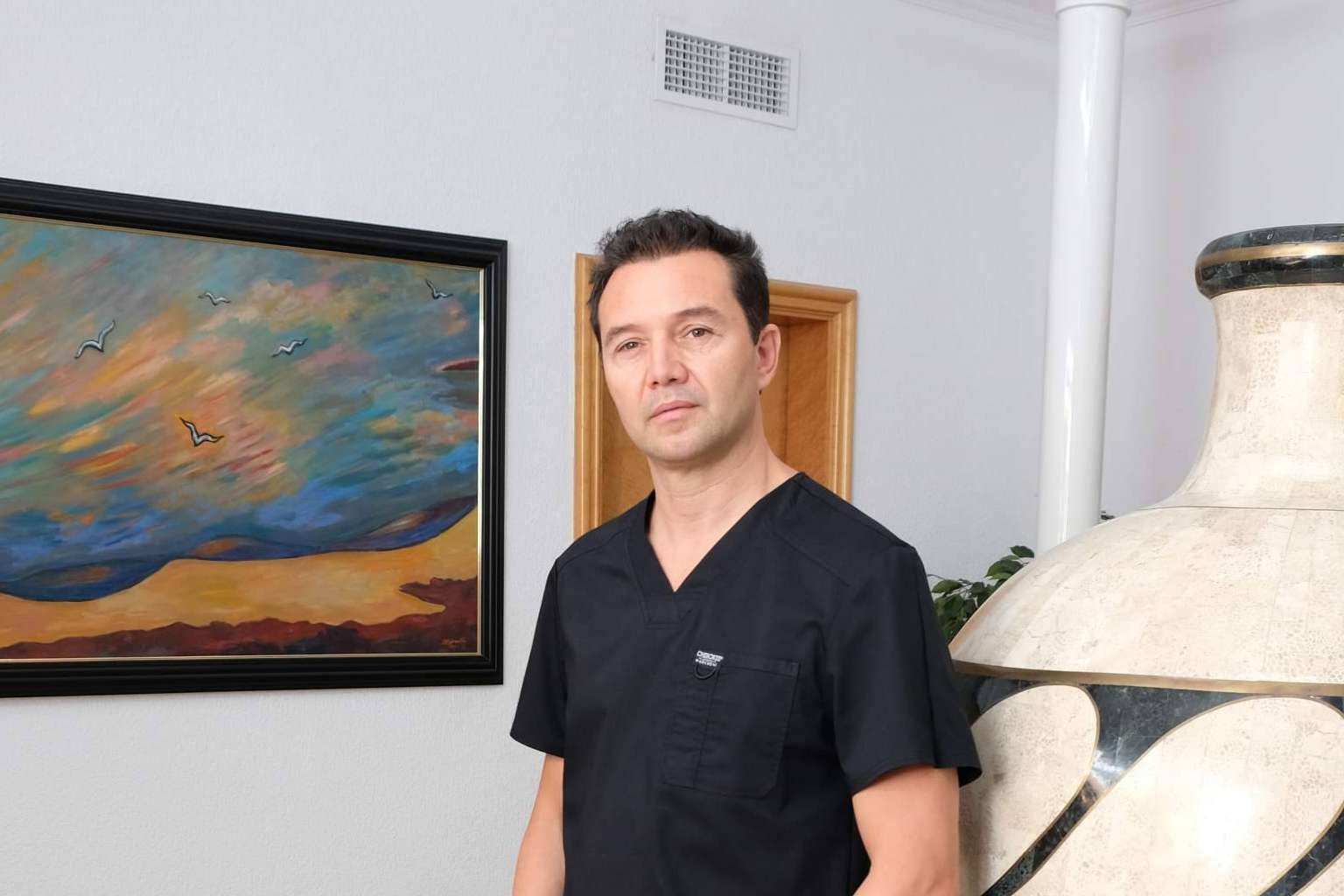 El Dr. Llistosella mejora la vida de sus pacientes gracias a la estética dental