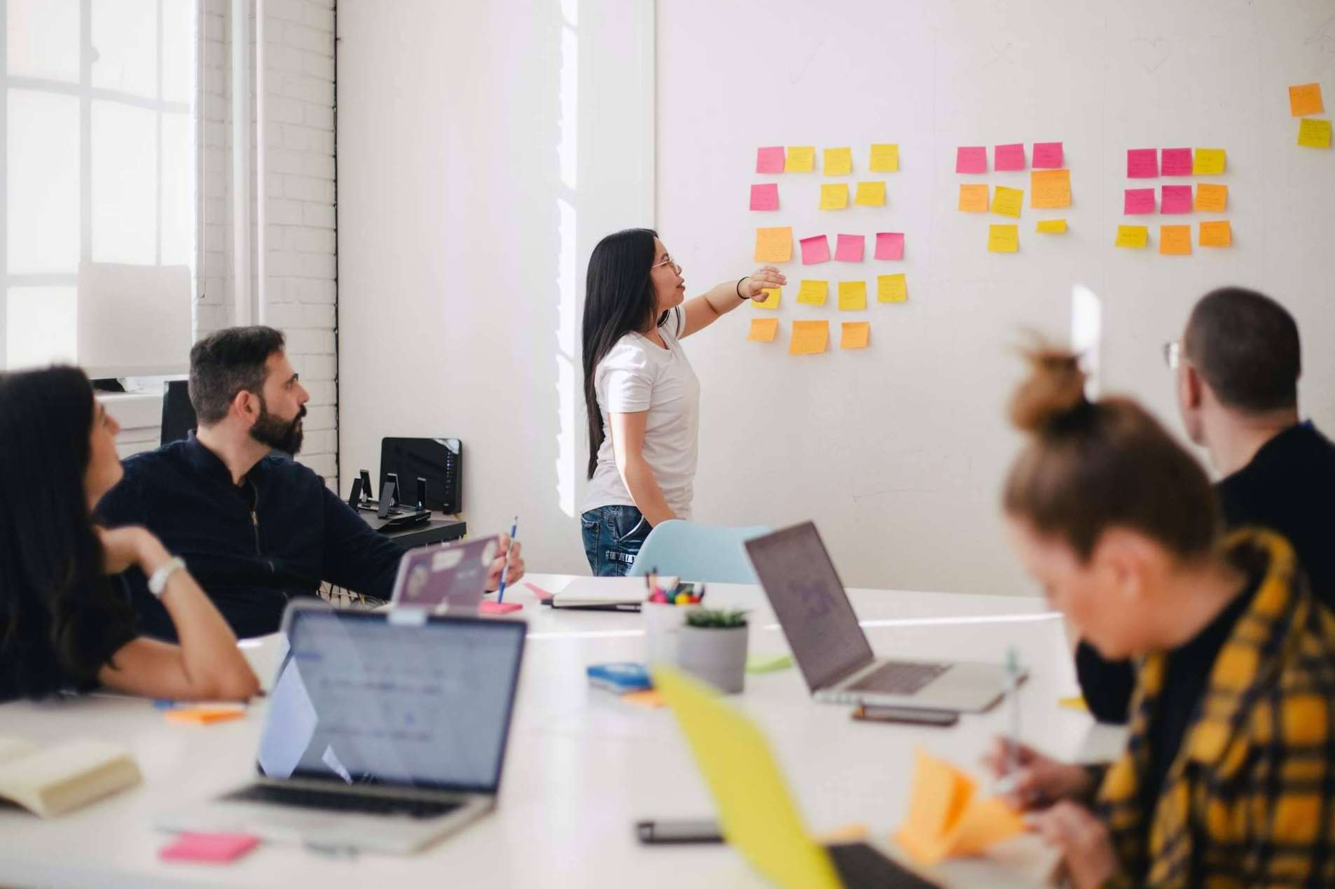 ¿A qué retos se enfrentan las empresas cuando empiezan a crecer?, por ene Consulting