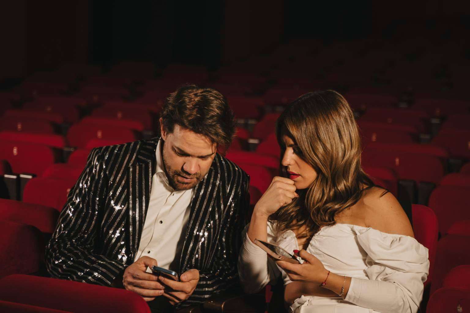 ELLA Talks, un formato novedoso de publicidad donde mediante entrevistas dan a conocer buenas prácticas de marketing digital y marketing de influencers