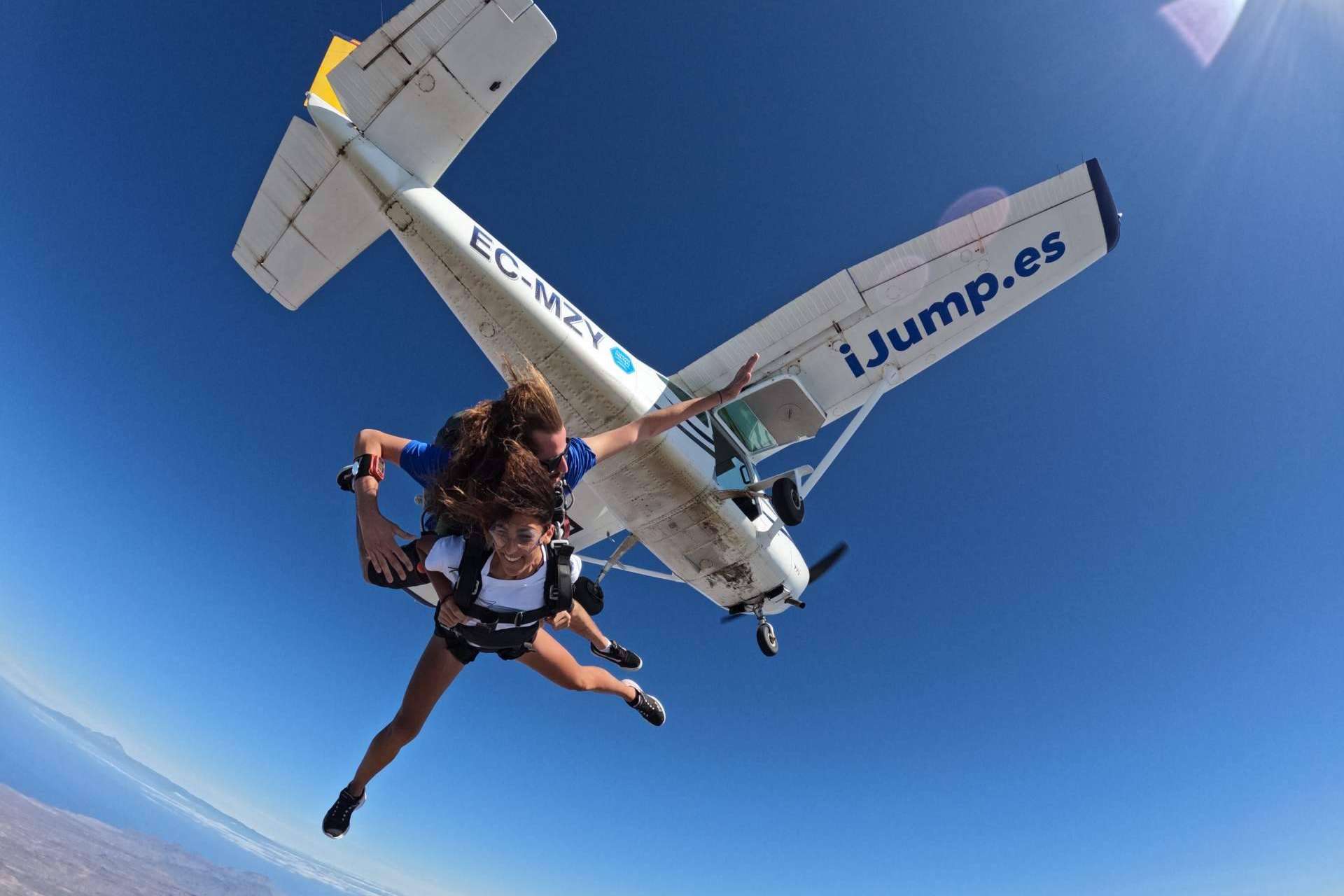 iJump organiza experiencias de skydive en Gran Canaria