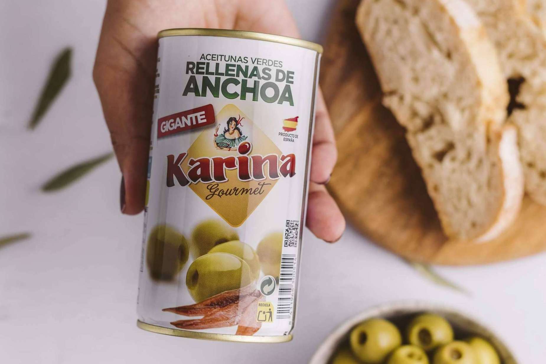 Karina, la marca de aceitunas rellenas de anchoa de Murcia