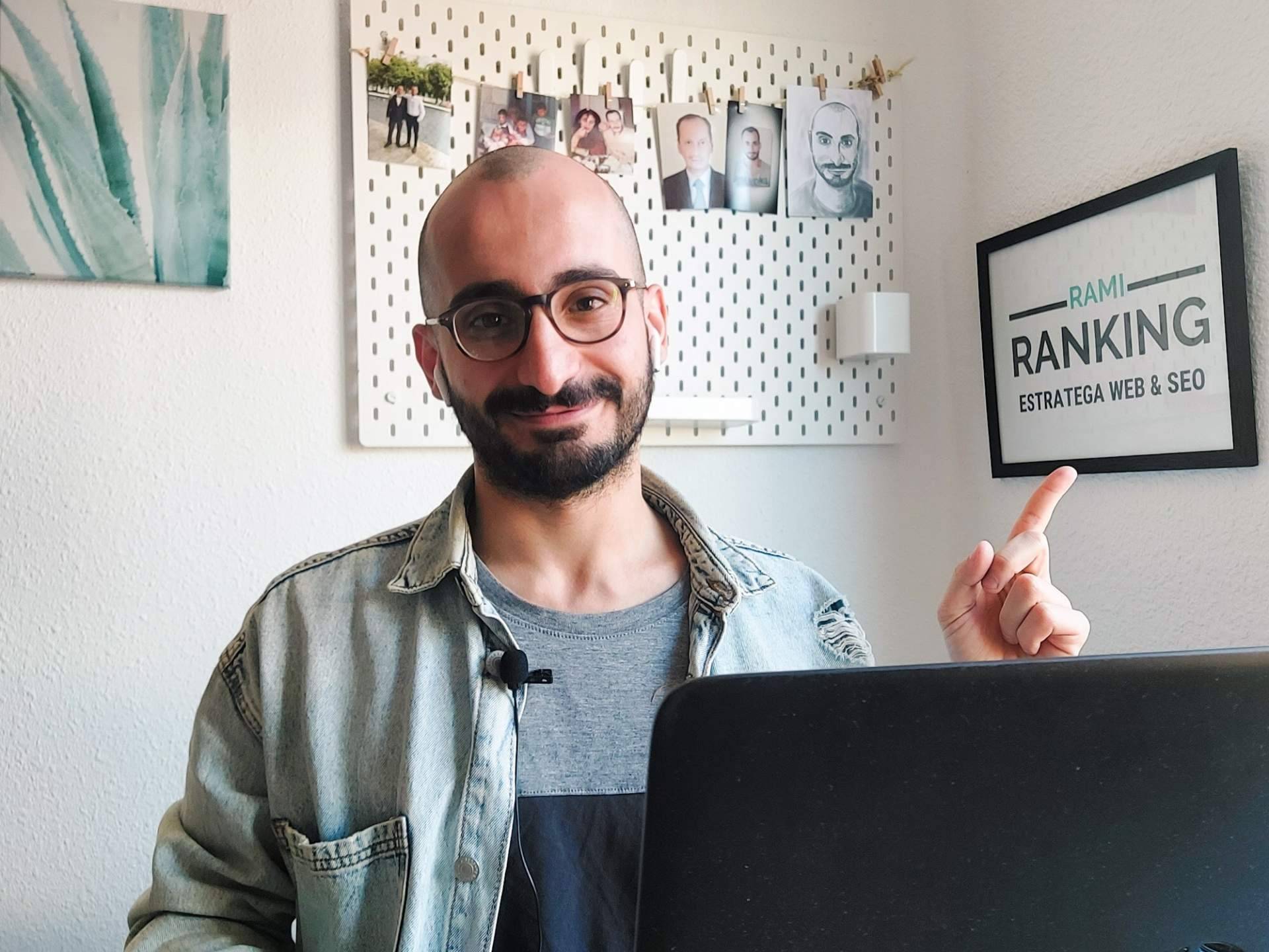 El consultor SEO en Alicante Ramiranking une a empresas con clientes potenciales