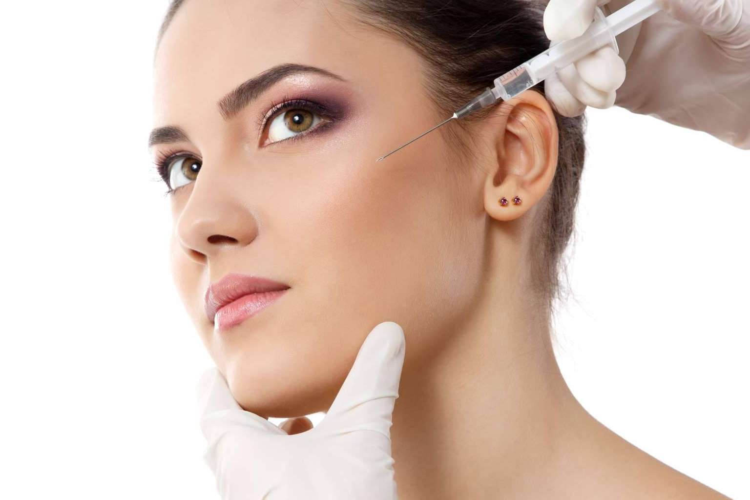 La mesoterapia facial es un método que permite combatir el envejecimiento de la piel