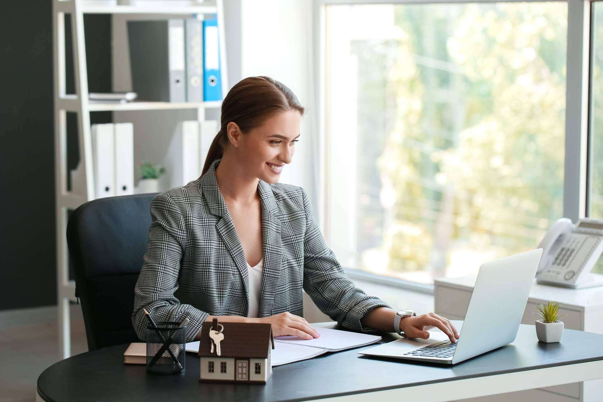 Calcular la plusvalía con Urban Asesores Inmobiliarios