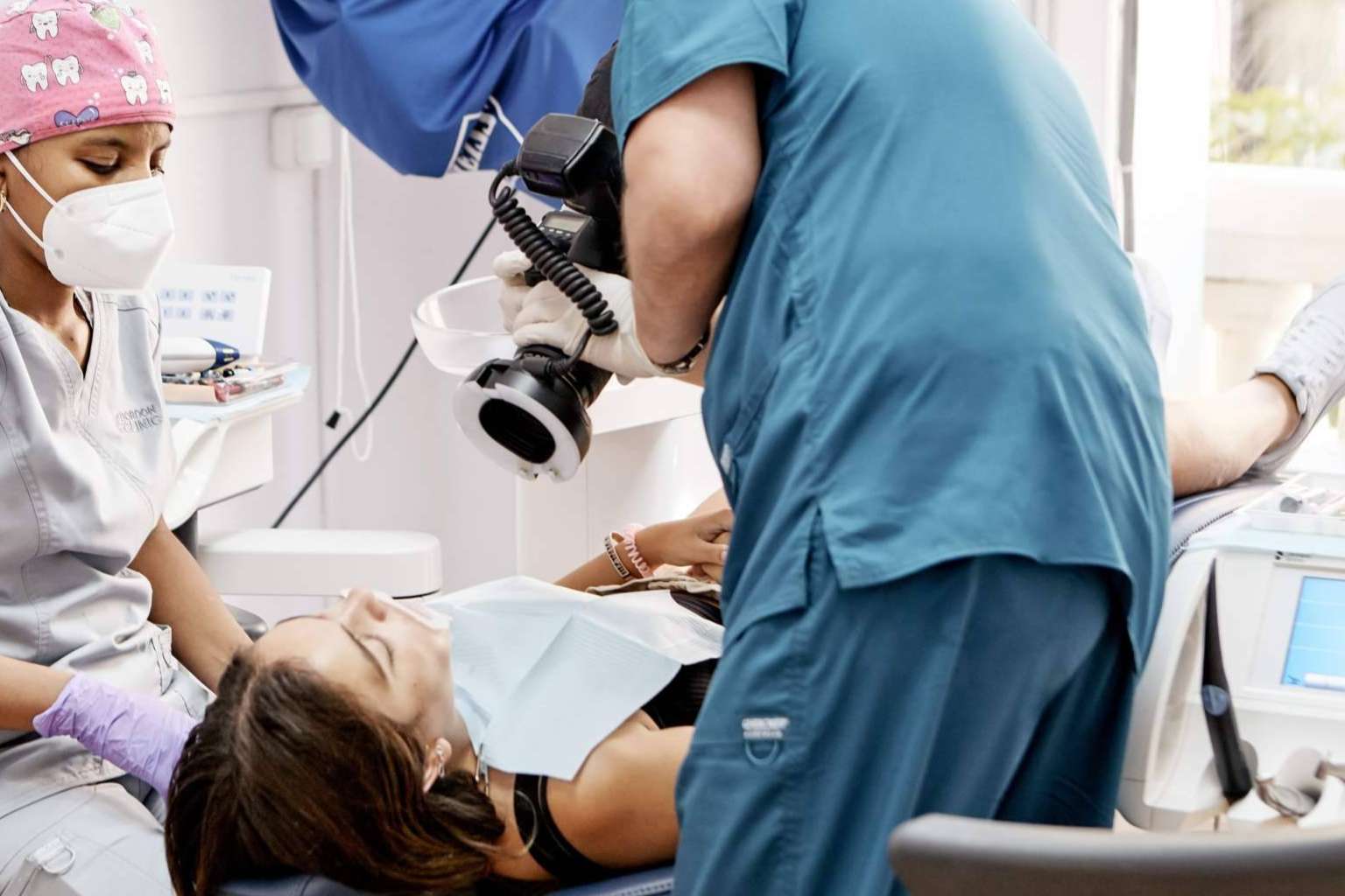 Recuperar la sonrisa es posible gracias a las carillas dentales