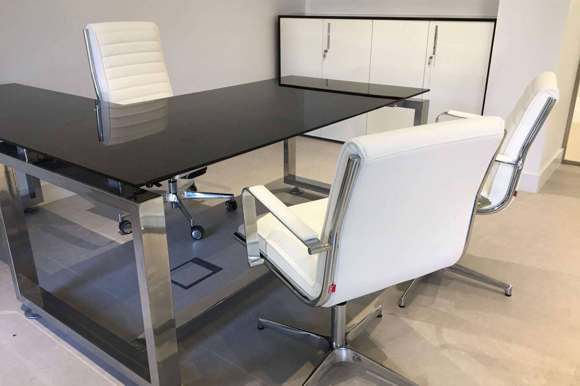 Múltiples sillones para despacho en el extenso catálogo de Office Deco