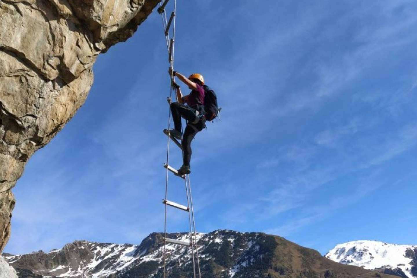 Rutas para practicar vía ferrata en Cataluña, con Guía y Deportes de Aventura