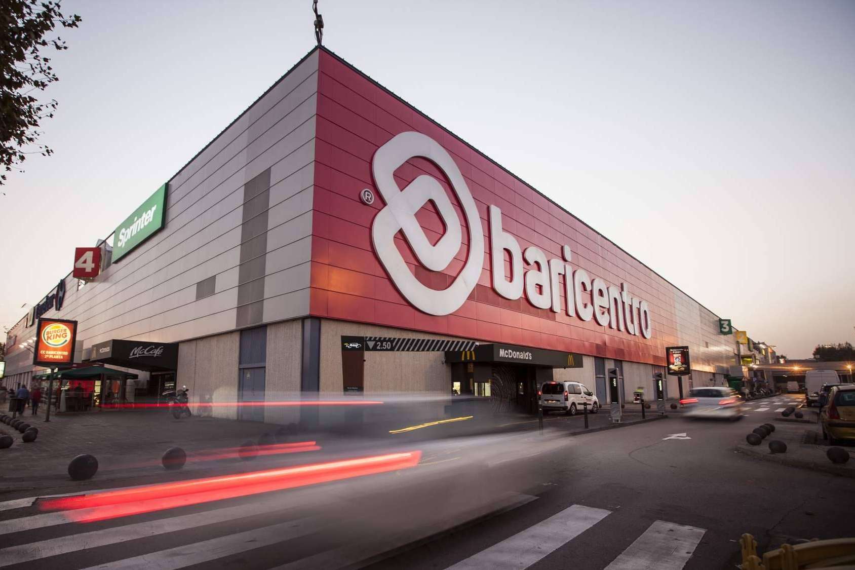 El Centro Comercial Baricentro prepara actividades y ofertas para preparar la vuelta al cole