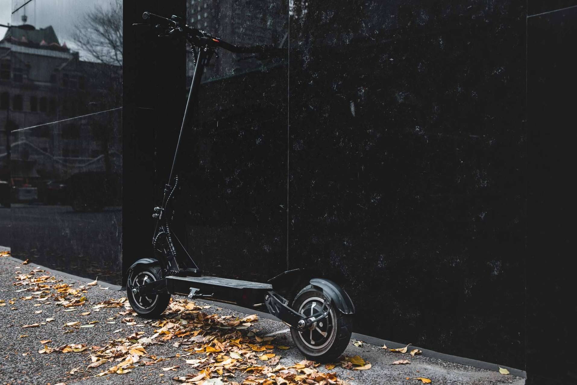 Los patinetes Apollo ya están disponibles para reservar en la web de Urbing